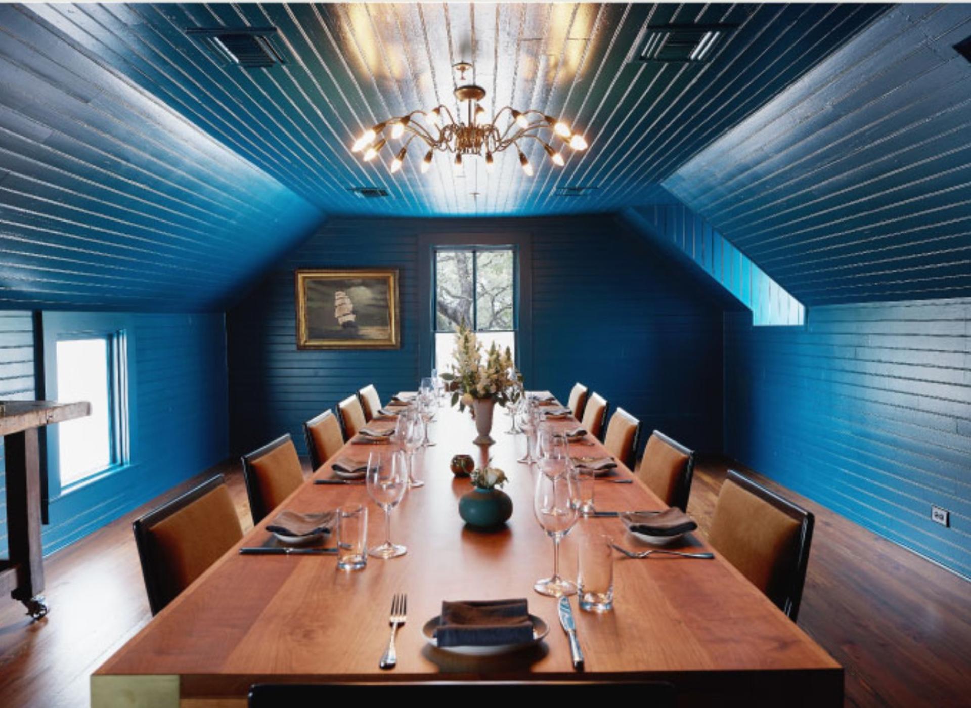The Table Royale