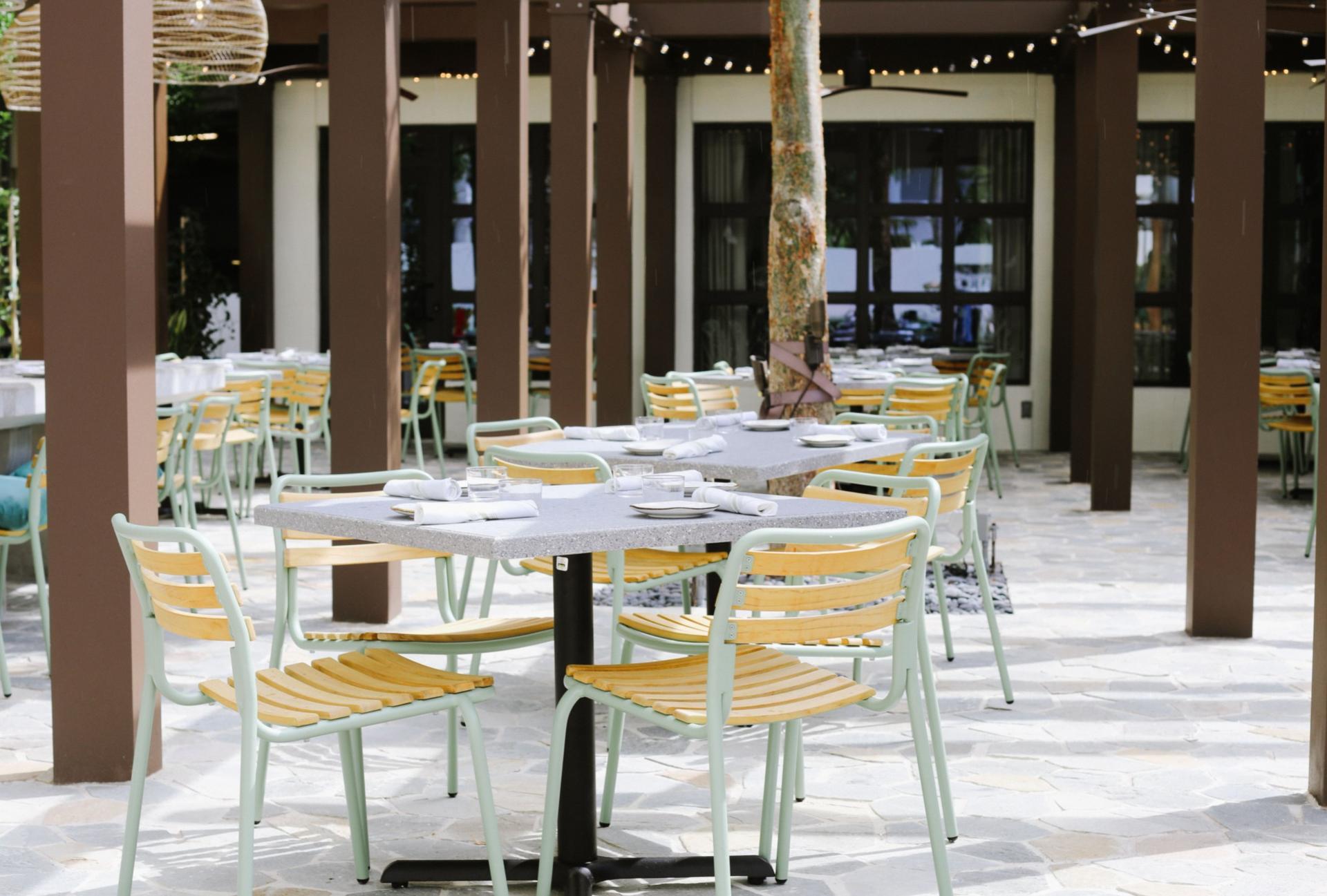 Exterior Restaurant 