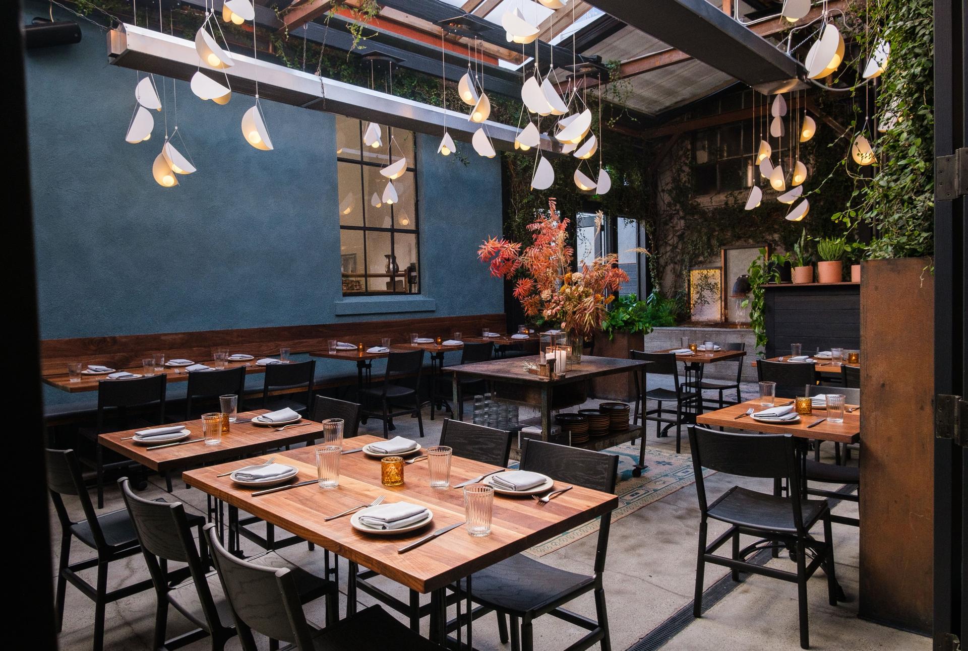 Restaurant Full Buyout