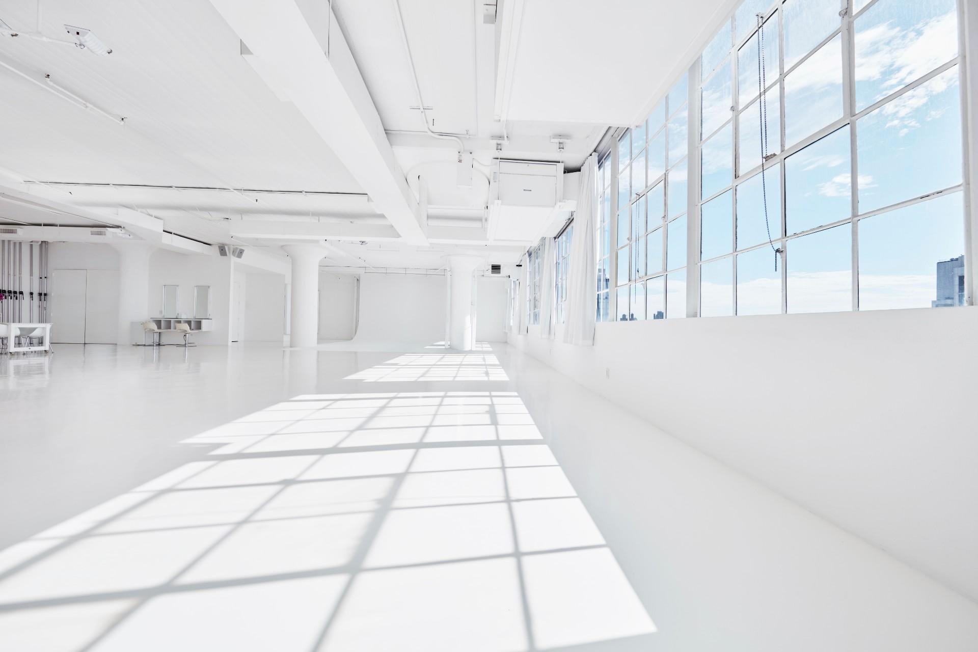 STUDIO 7