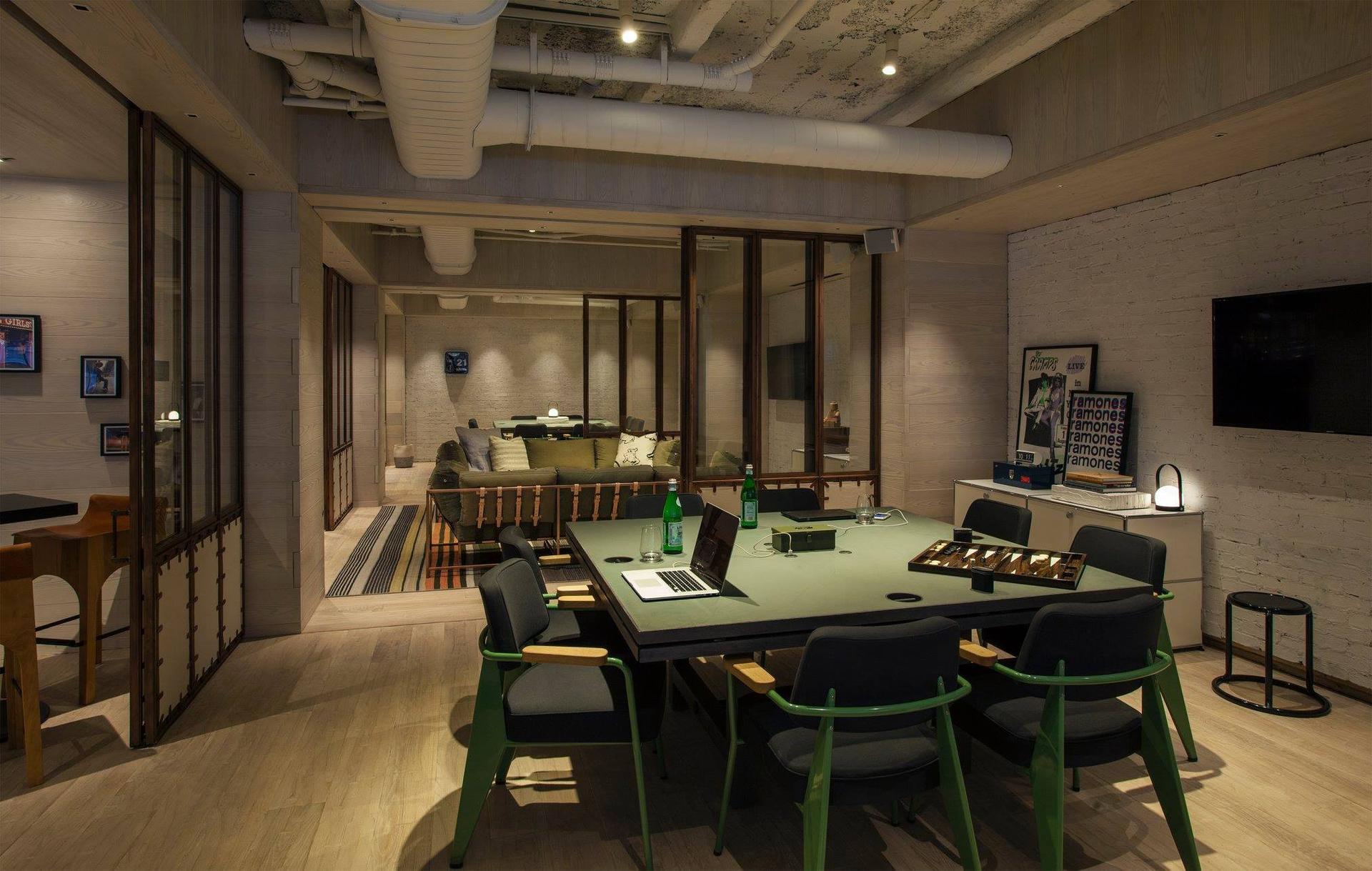 Meeting Studios