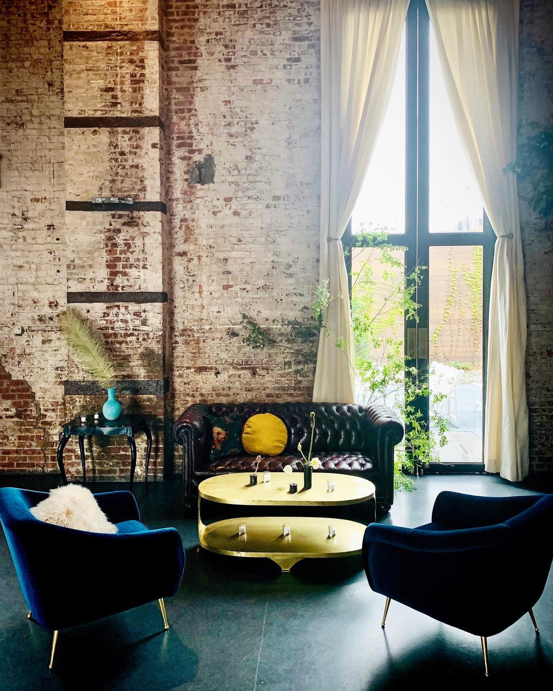 Private Lounge