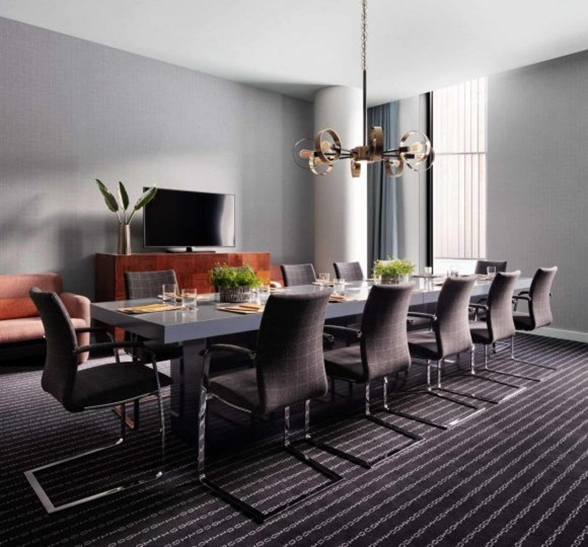 Eleanor Boardroom