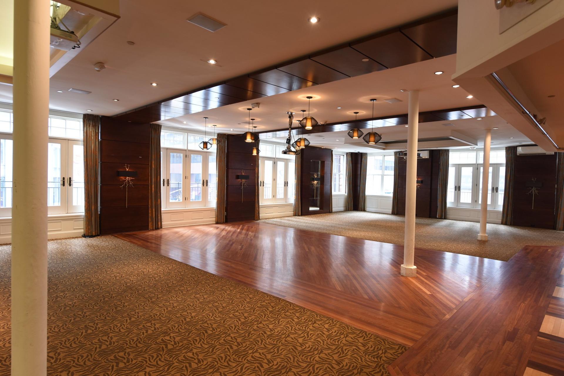 Manhattan Club