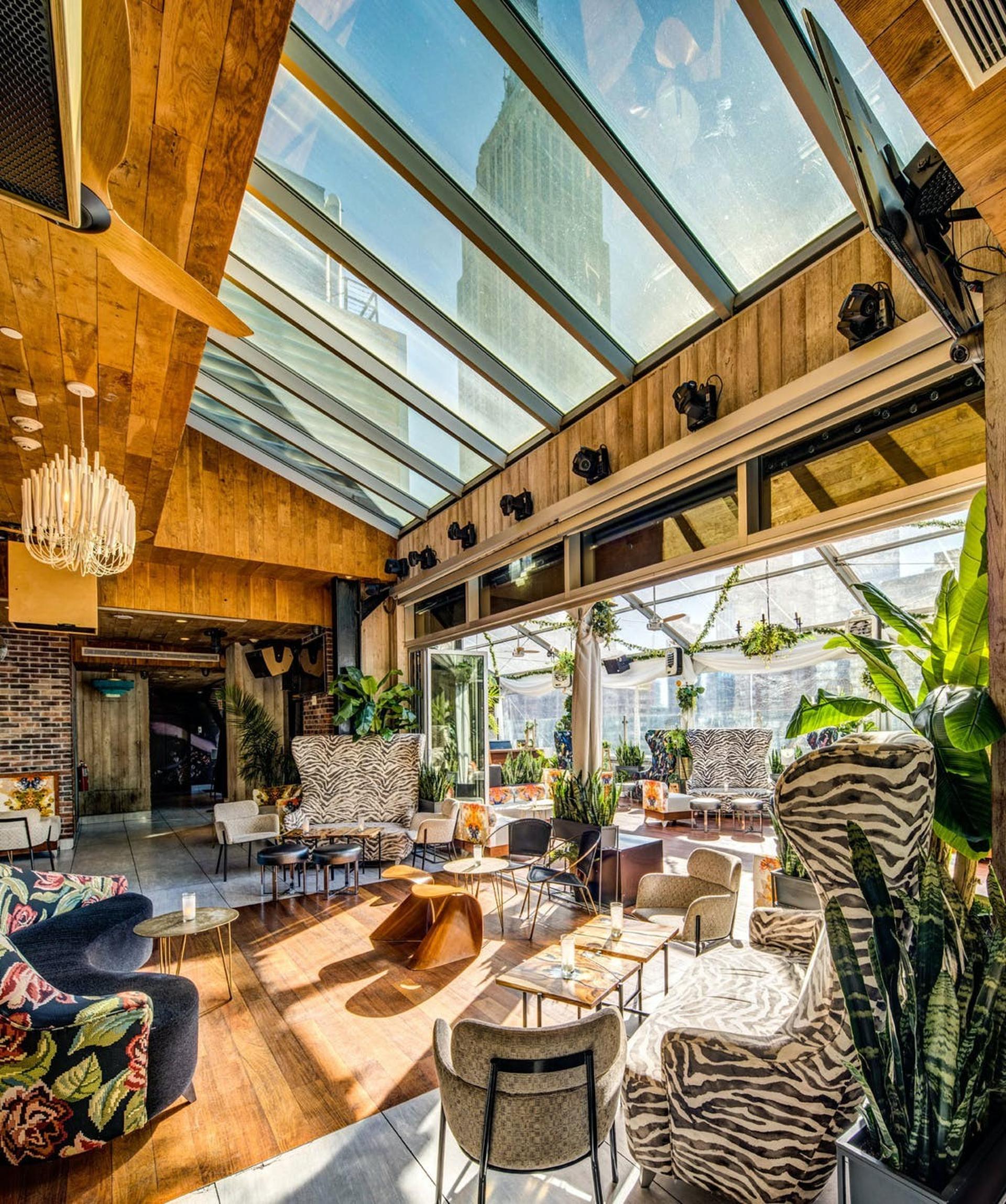 Skylight Lounge
