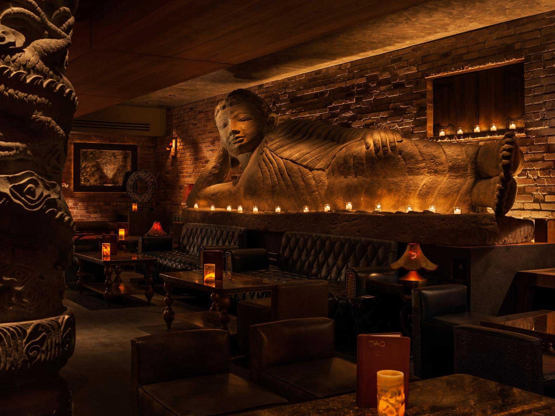 Restaurant Lounge