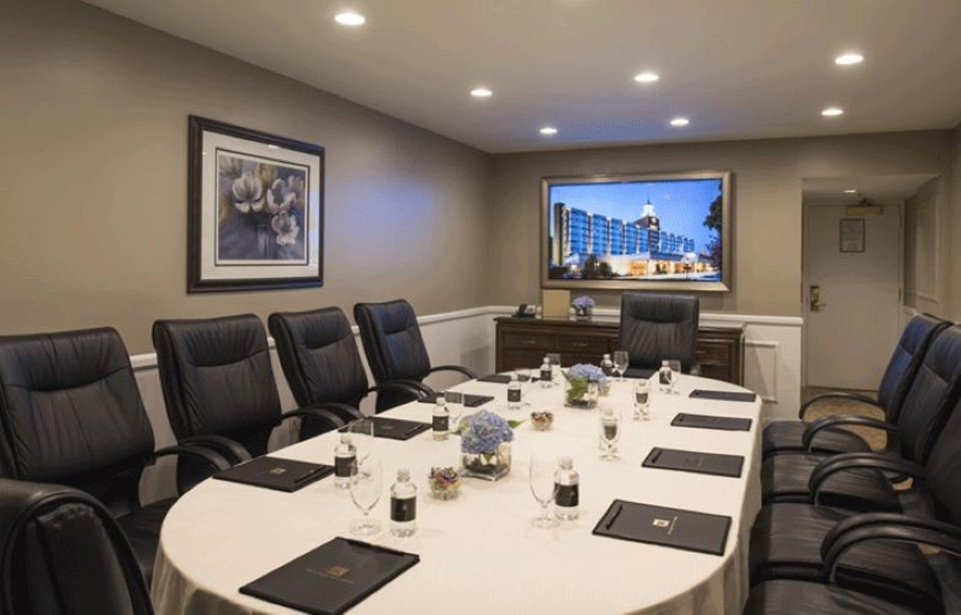 Nassau Suite