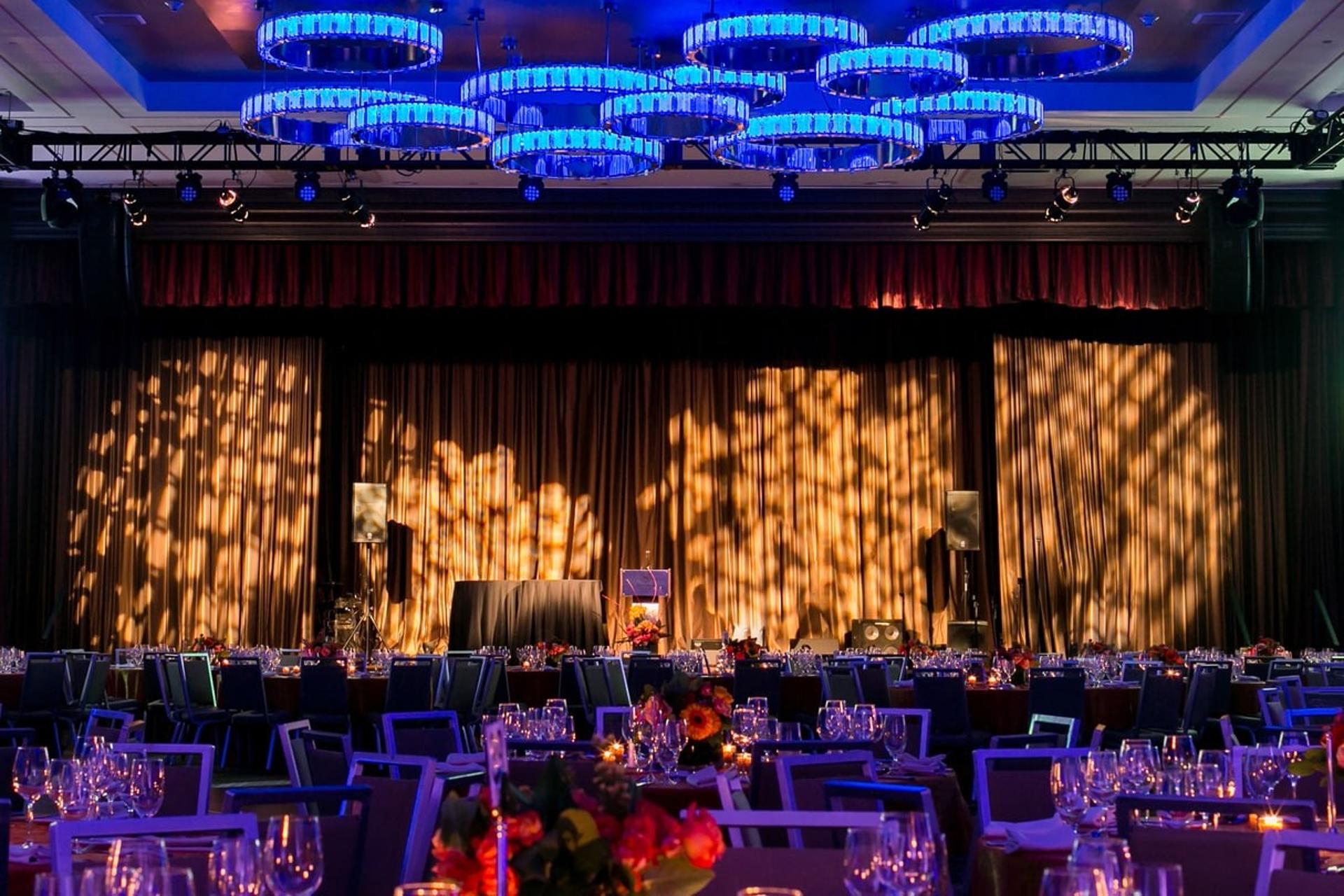 Metropolitan Ballroom West Small