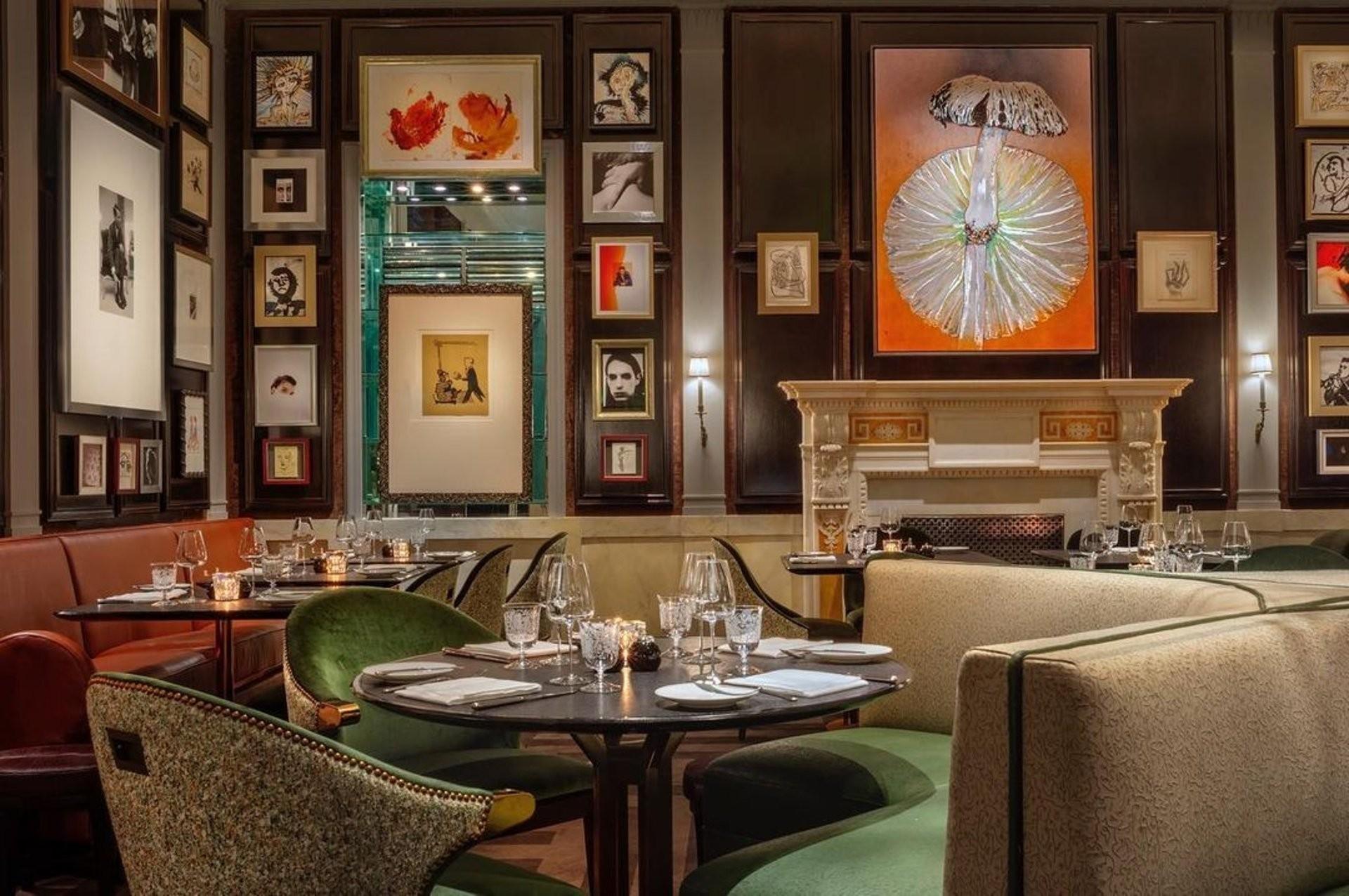 Dowling's At The Carlyle Semi-Private Room	