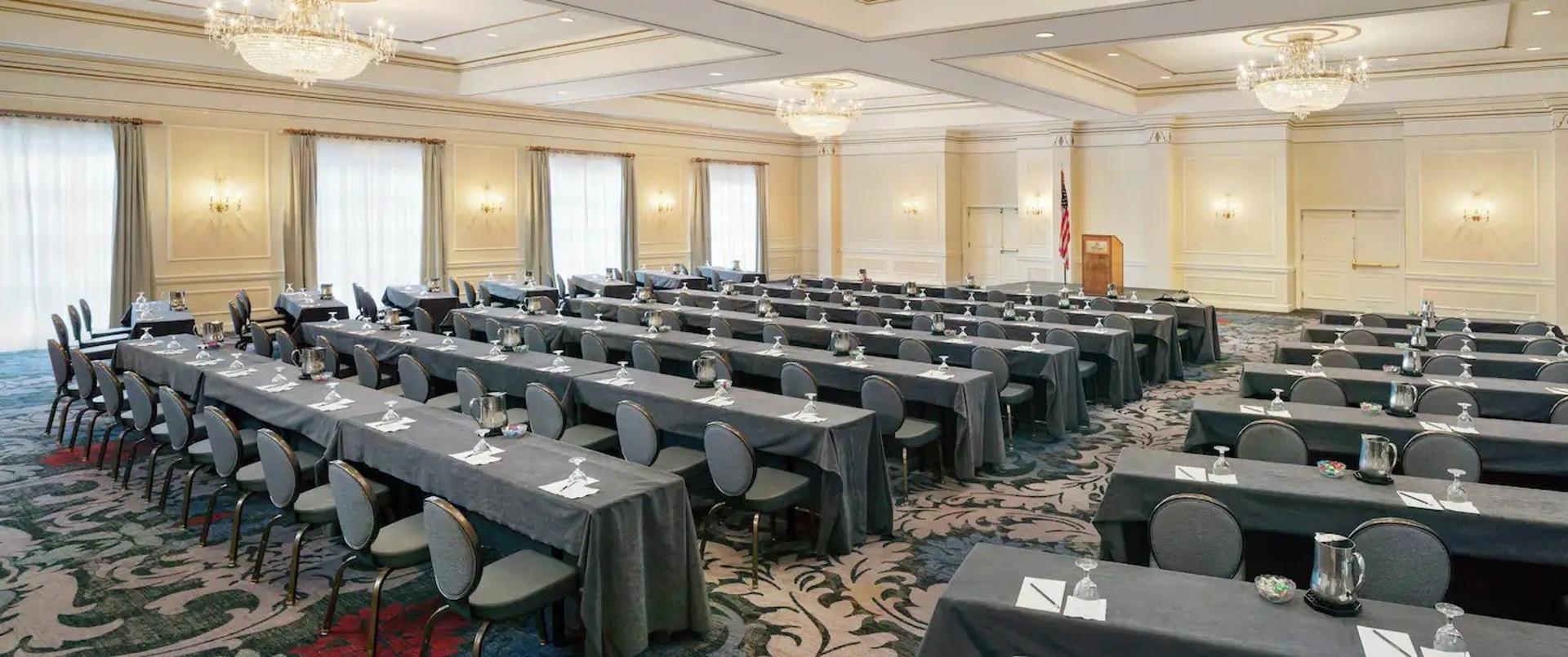 Salon C