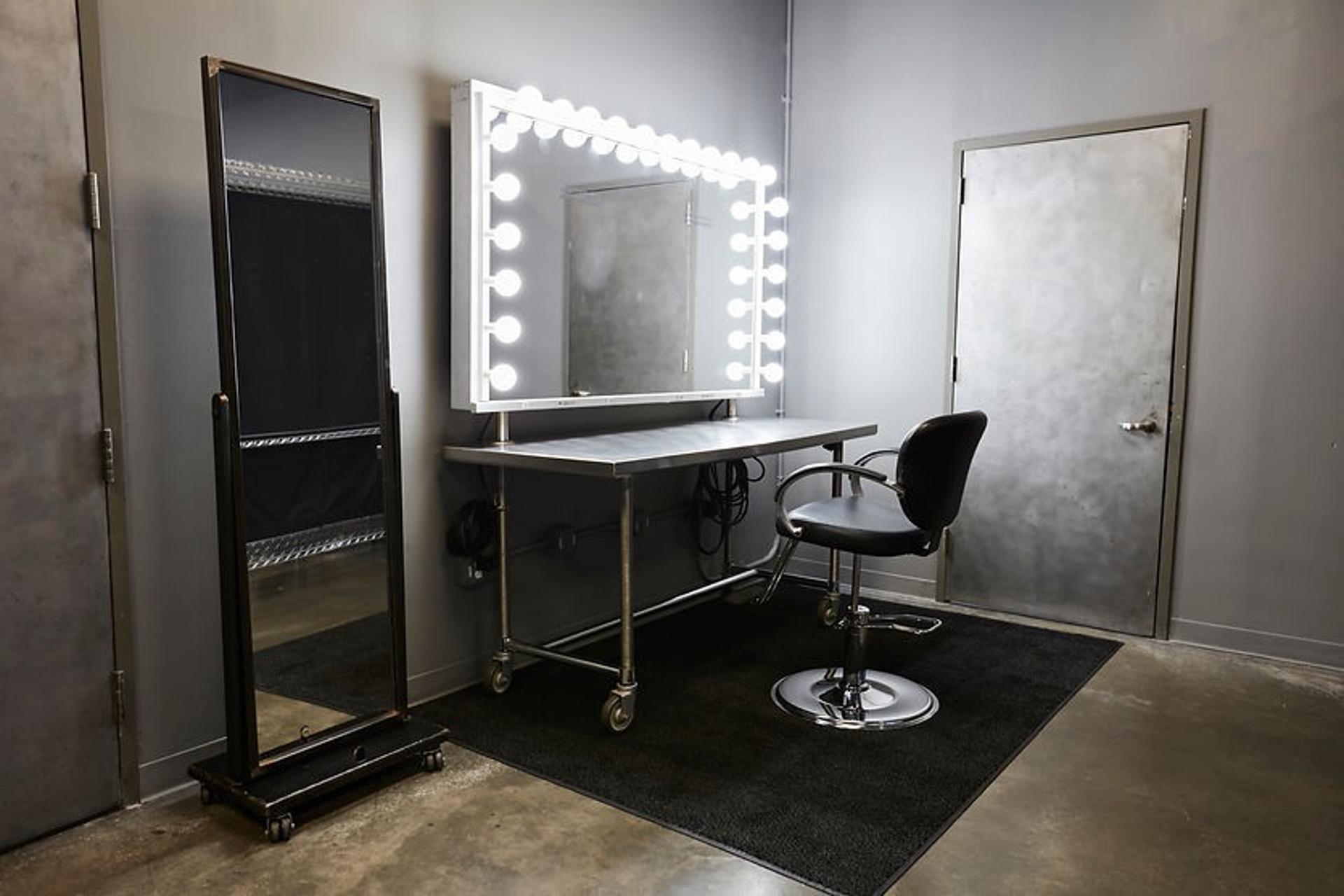 Studio 3