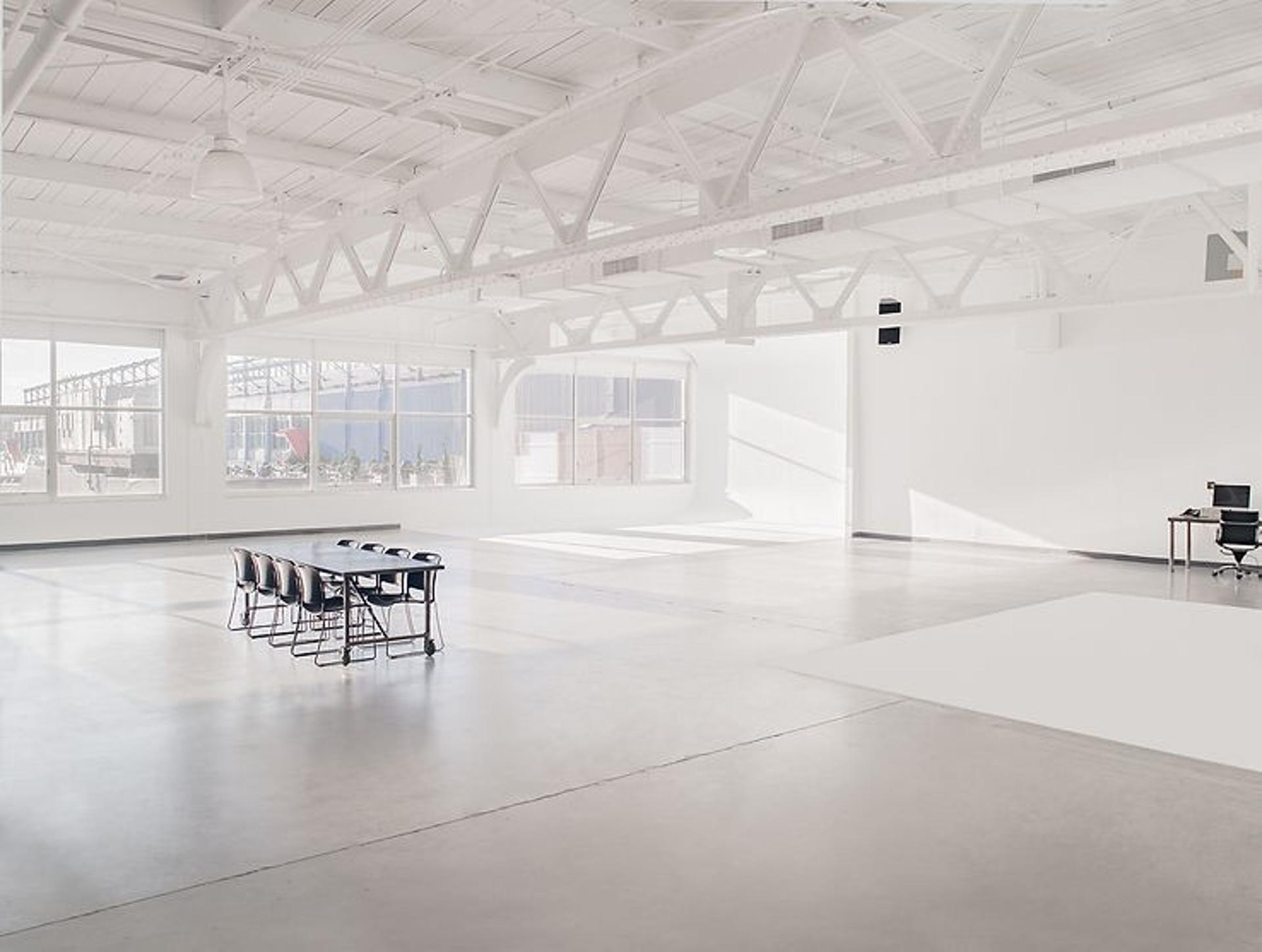 Studio 10