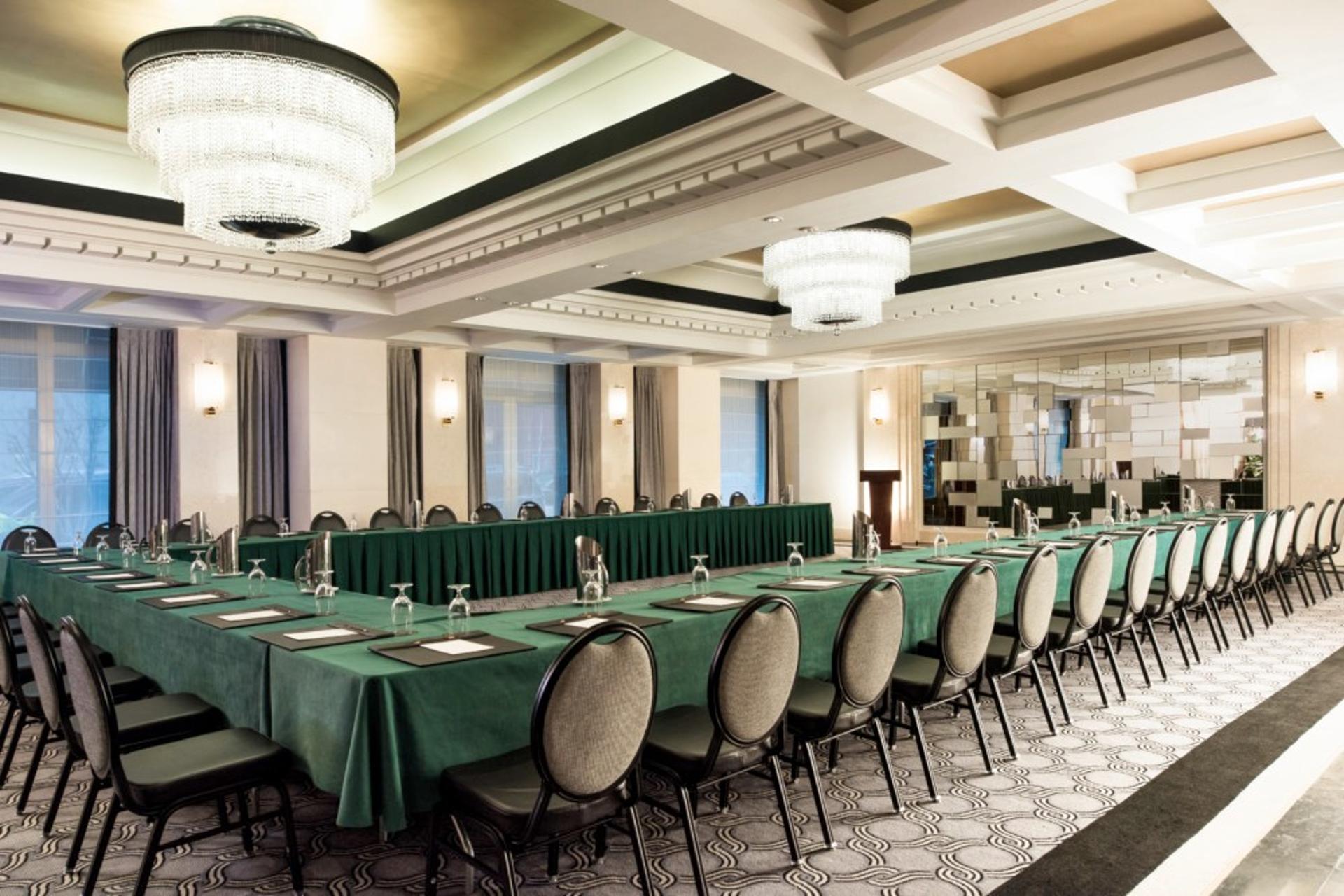 Paris Ballroom 