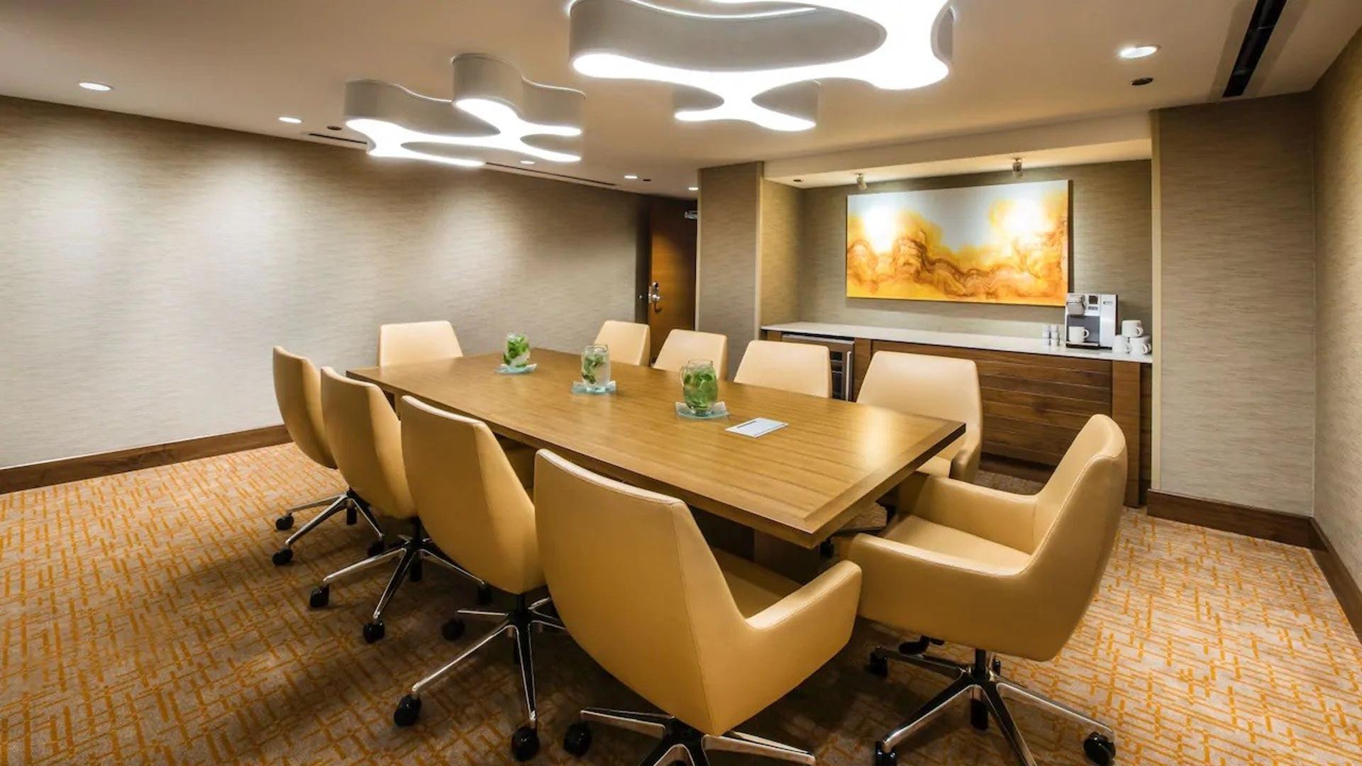 Monroe 2 Boardroom