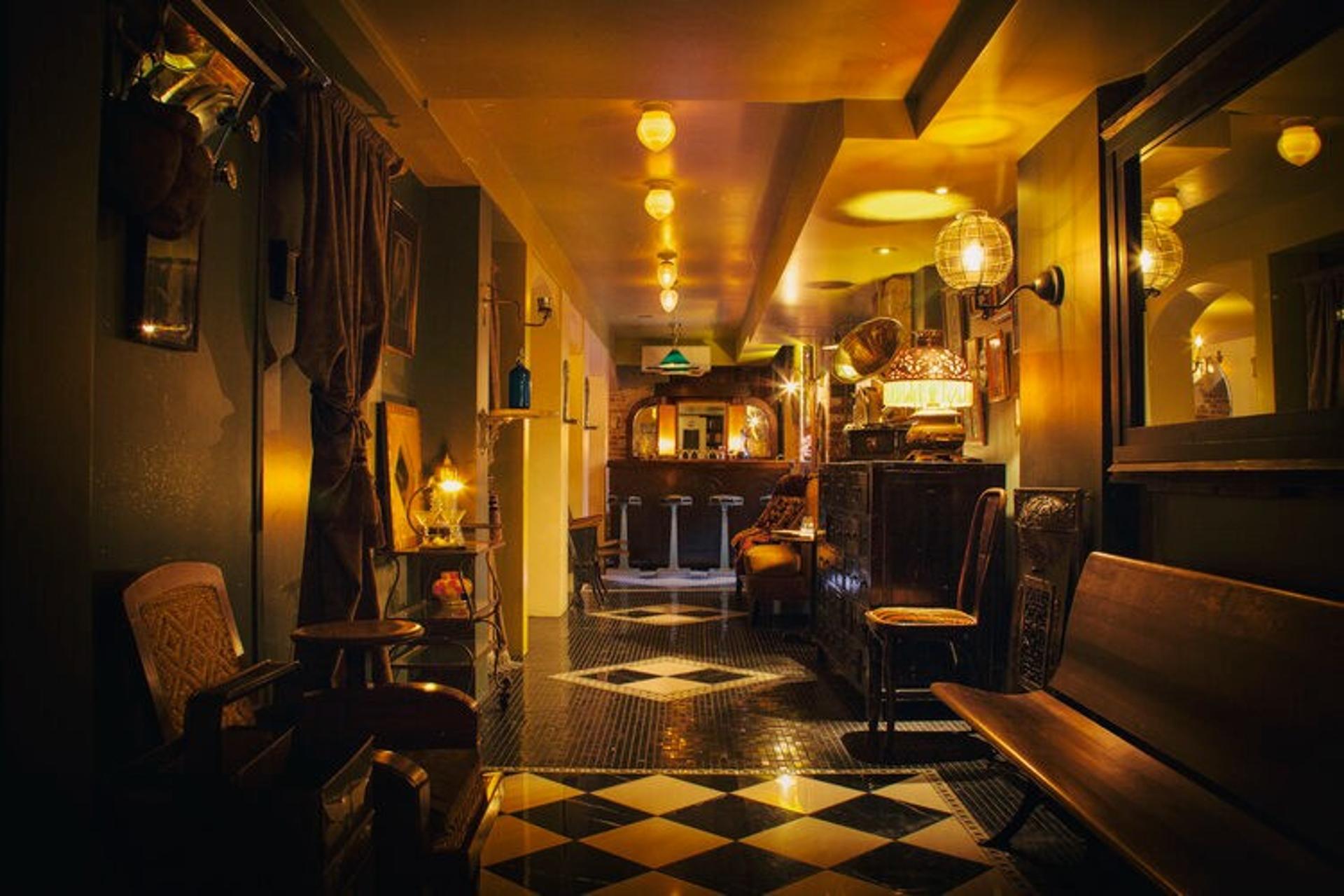  The Speakeasy (“Maisie Below”)