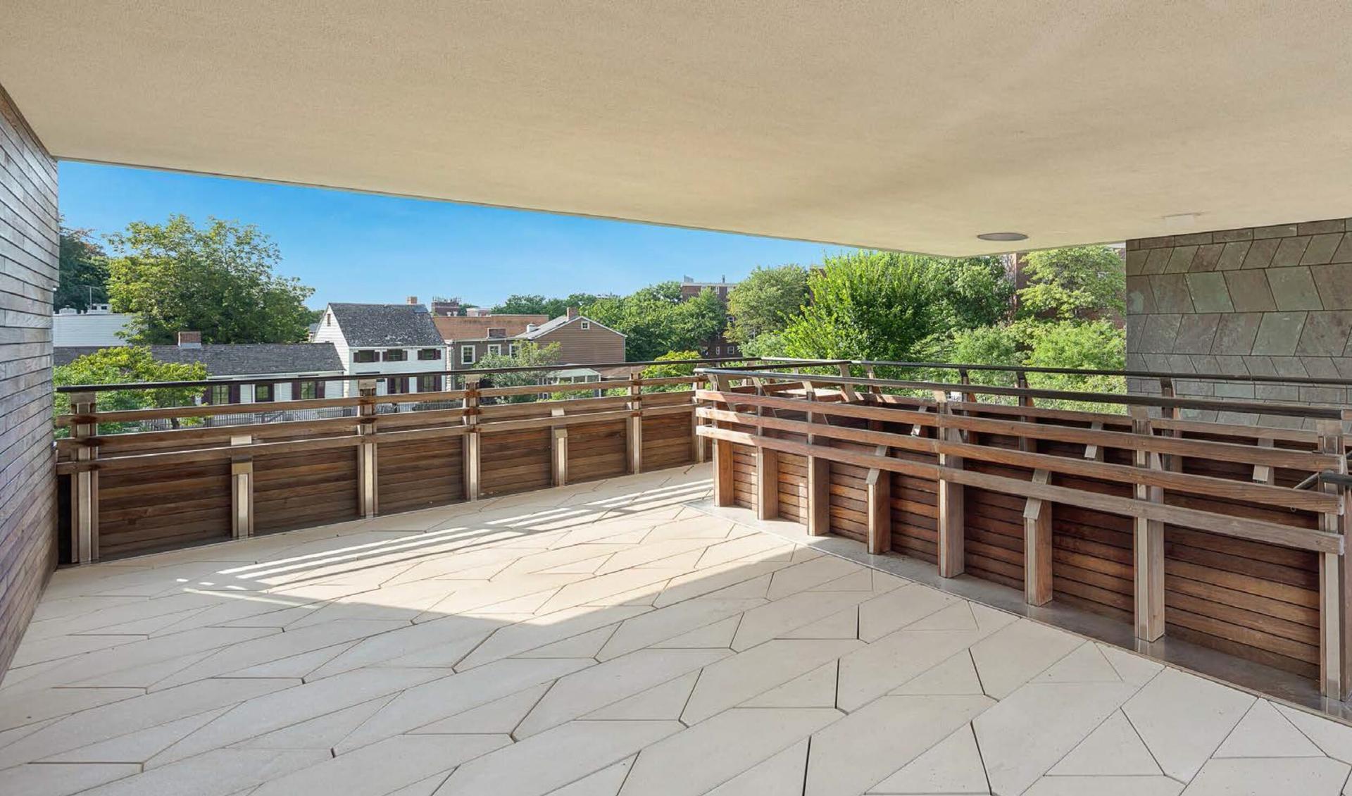 Outdoor Terrace