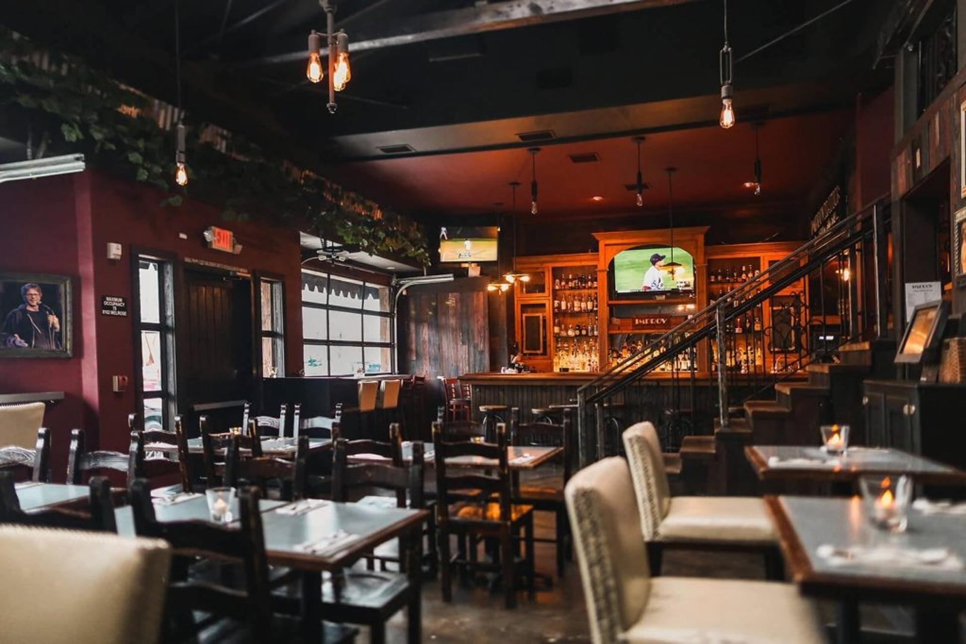 Improv Restaurant