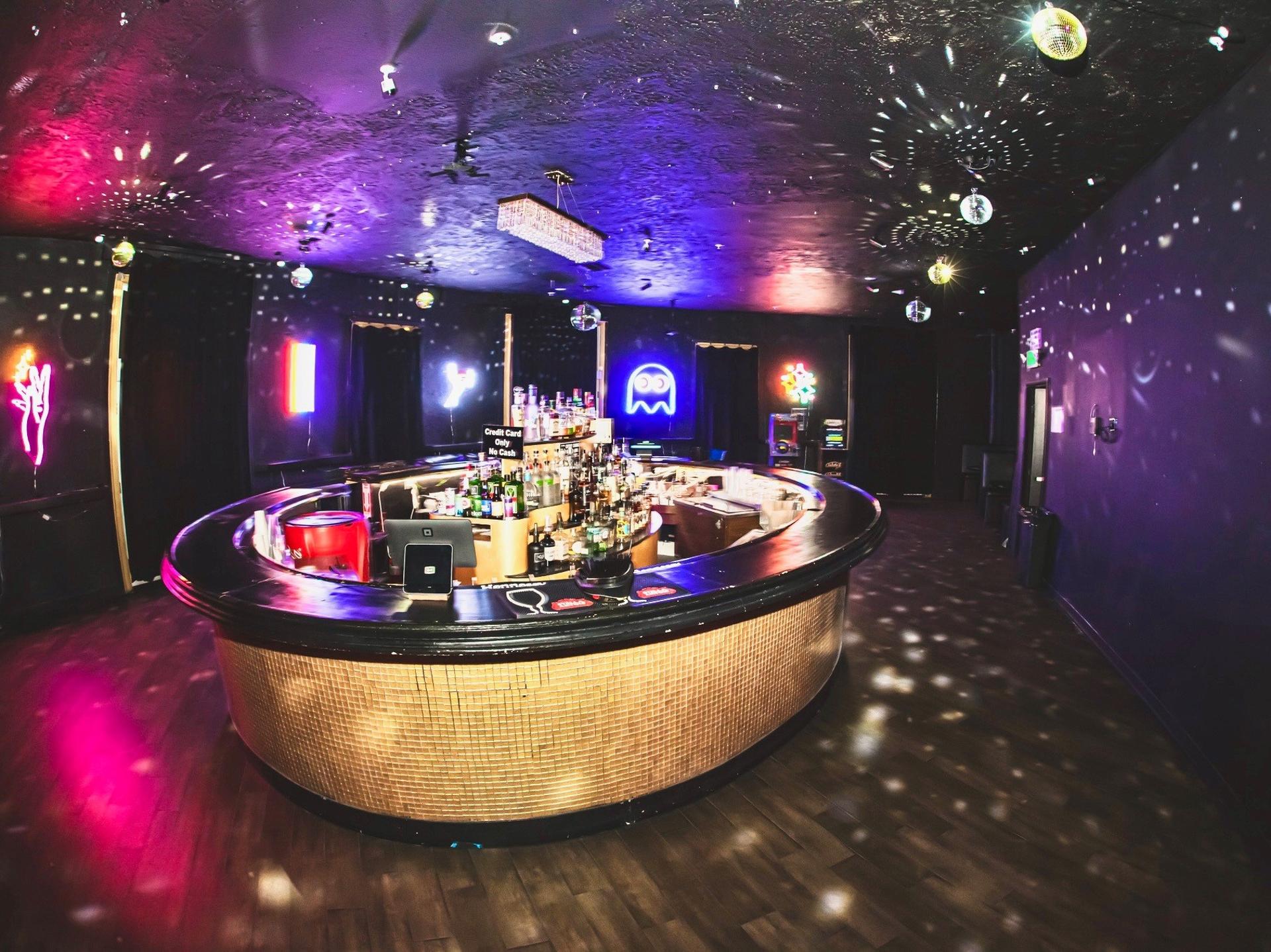 Circle Bar