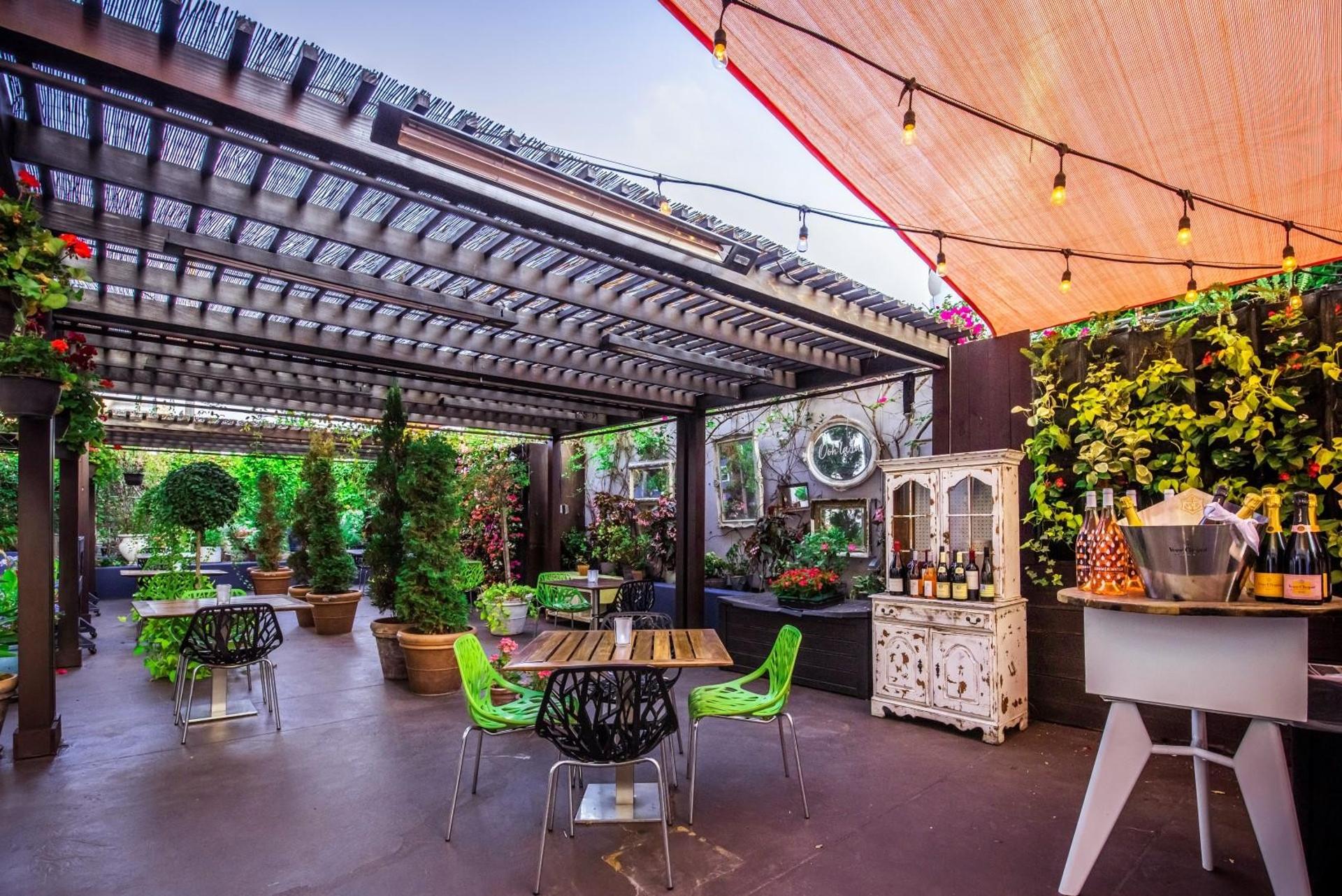 Le Jardin Outdoor Patio