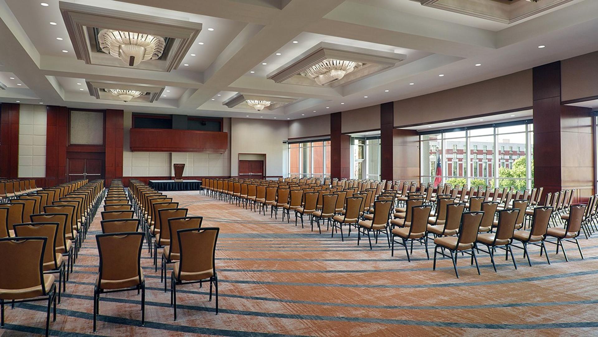 Grand Ballroom A (North Tower | M4)