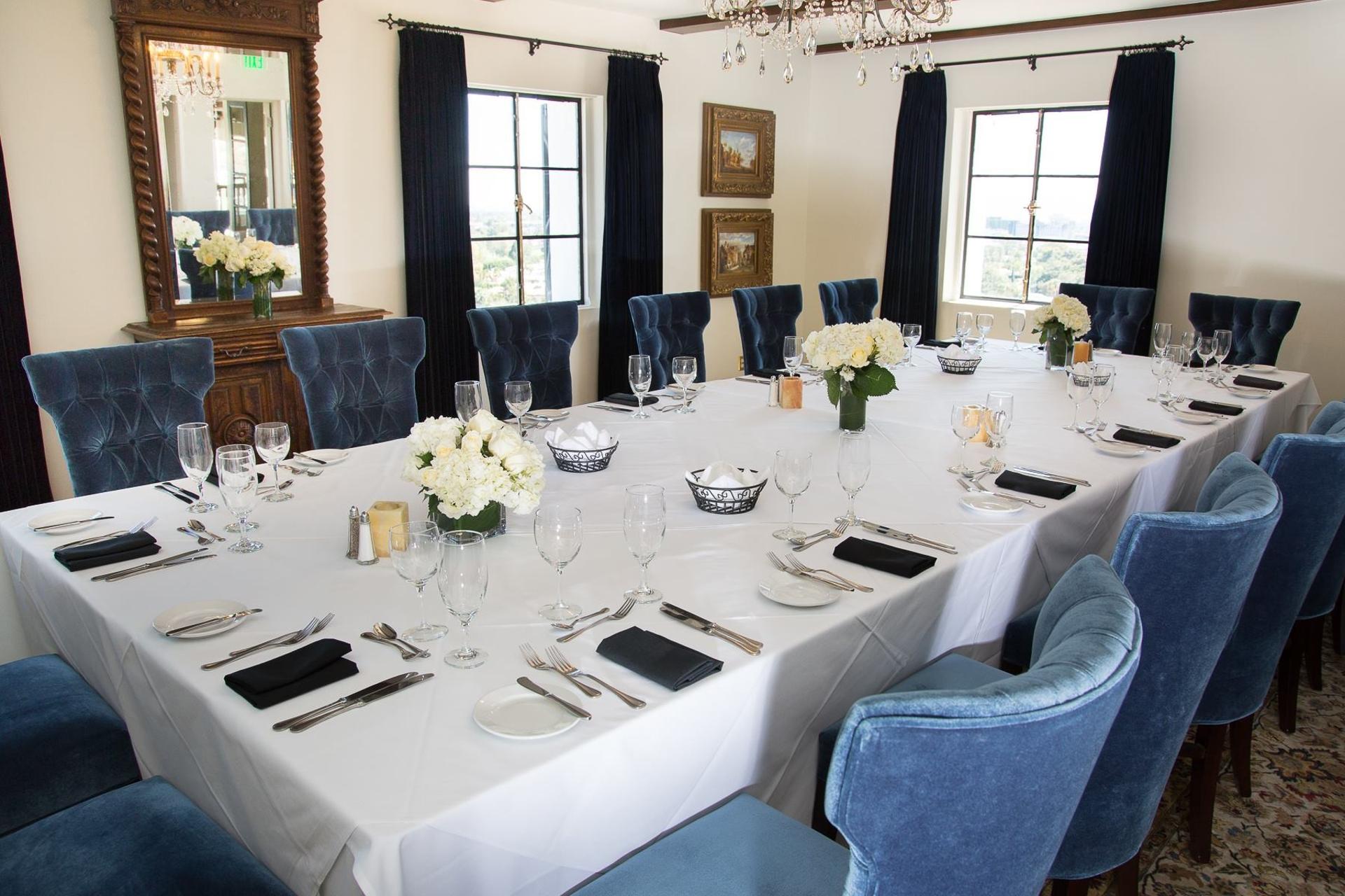 The Colina Room