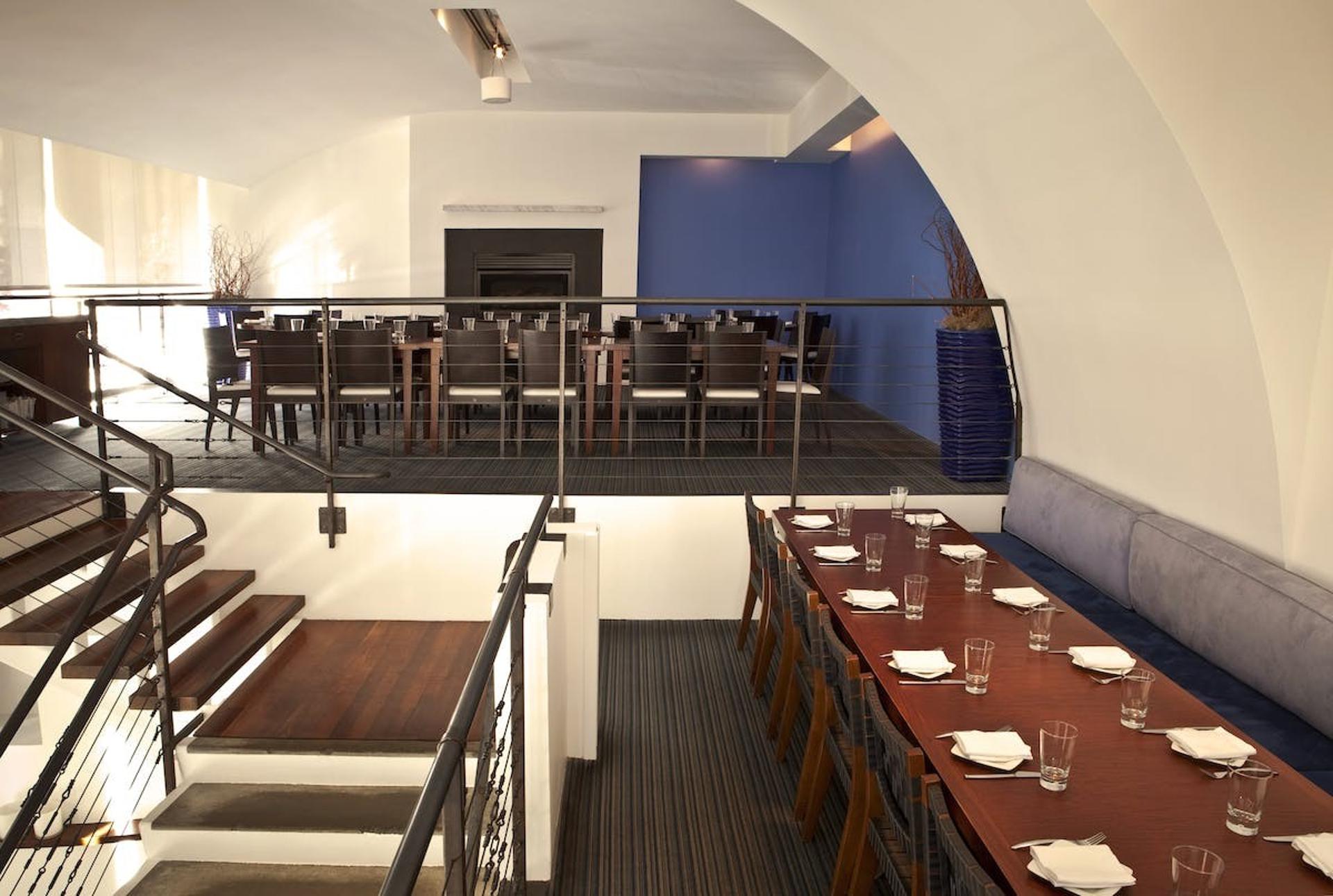 Olympus Table