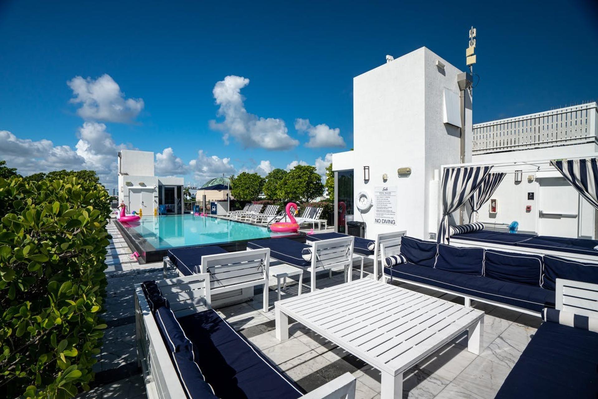 5th Floor Pool Deck