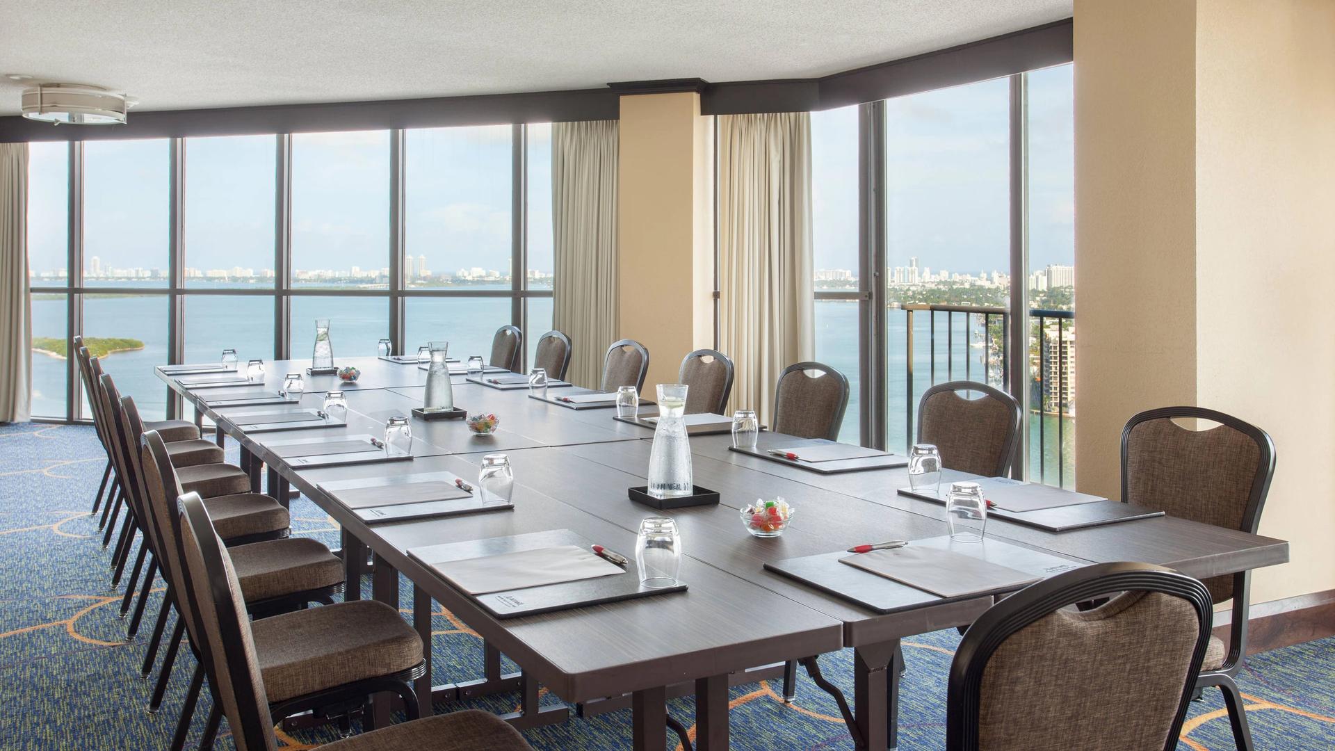 Brickell (24th Floor)