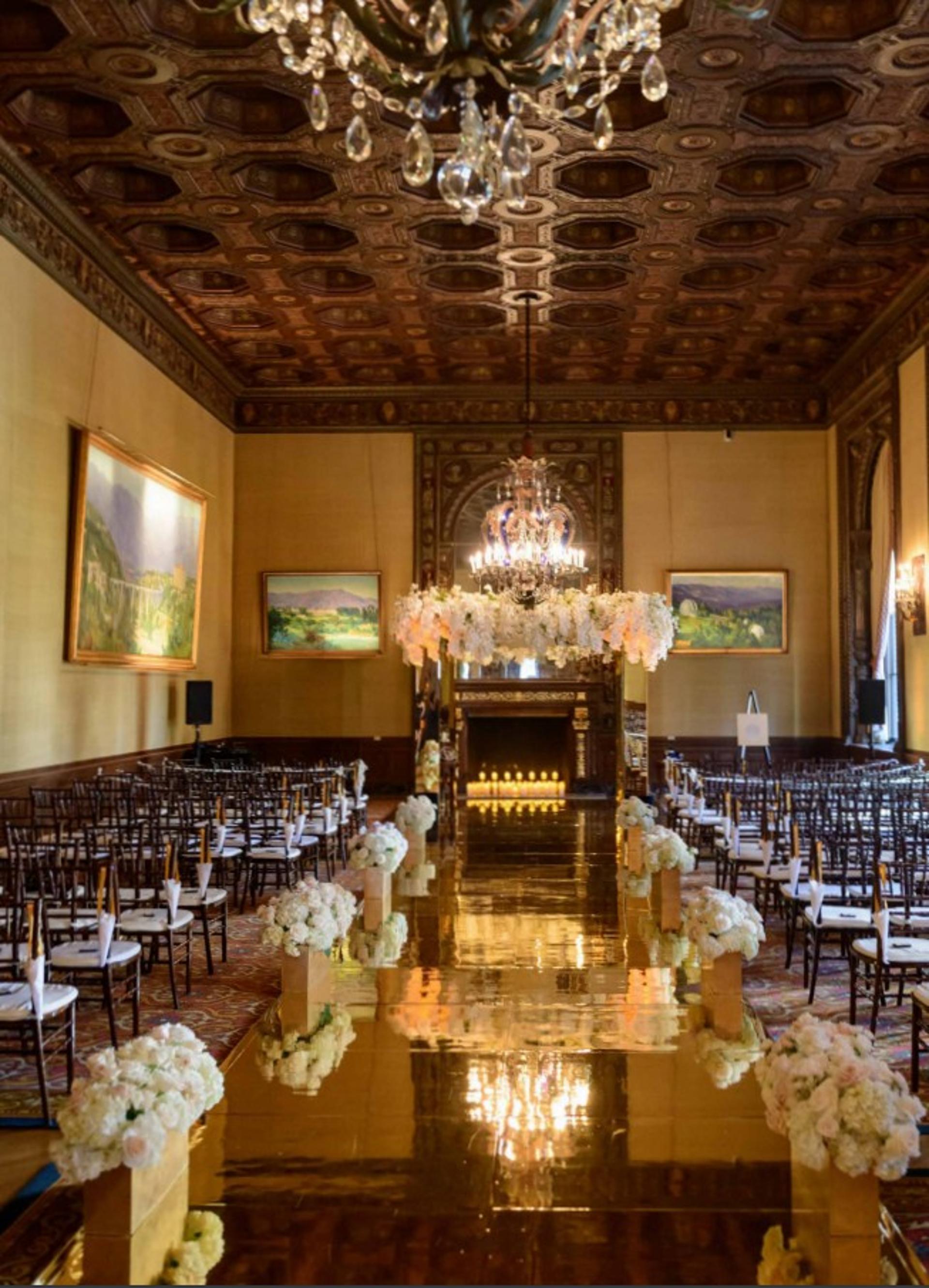 Florentine Lounge