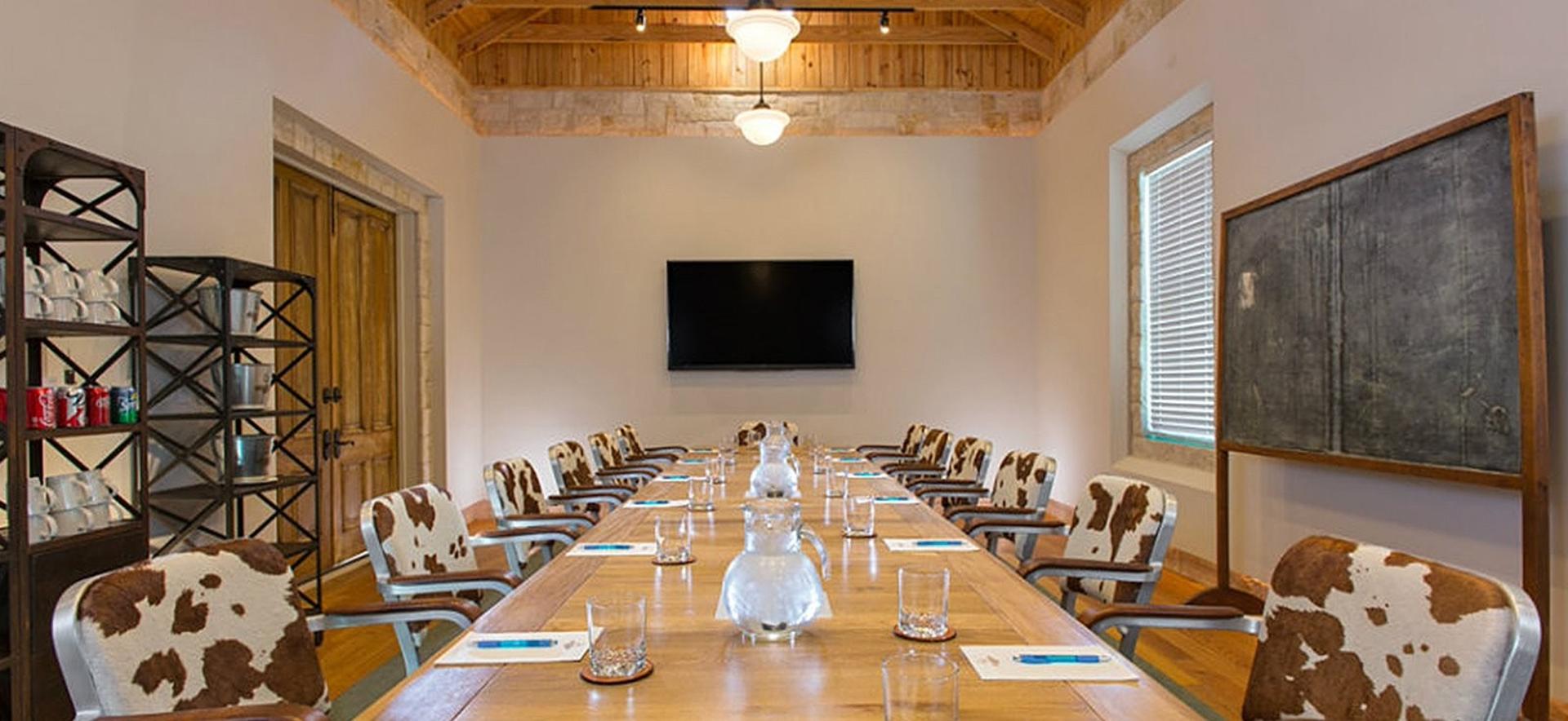 Sisterdale Schoolhouse Boardroom