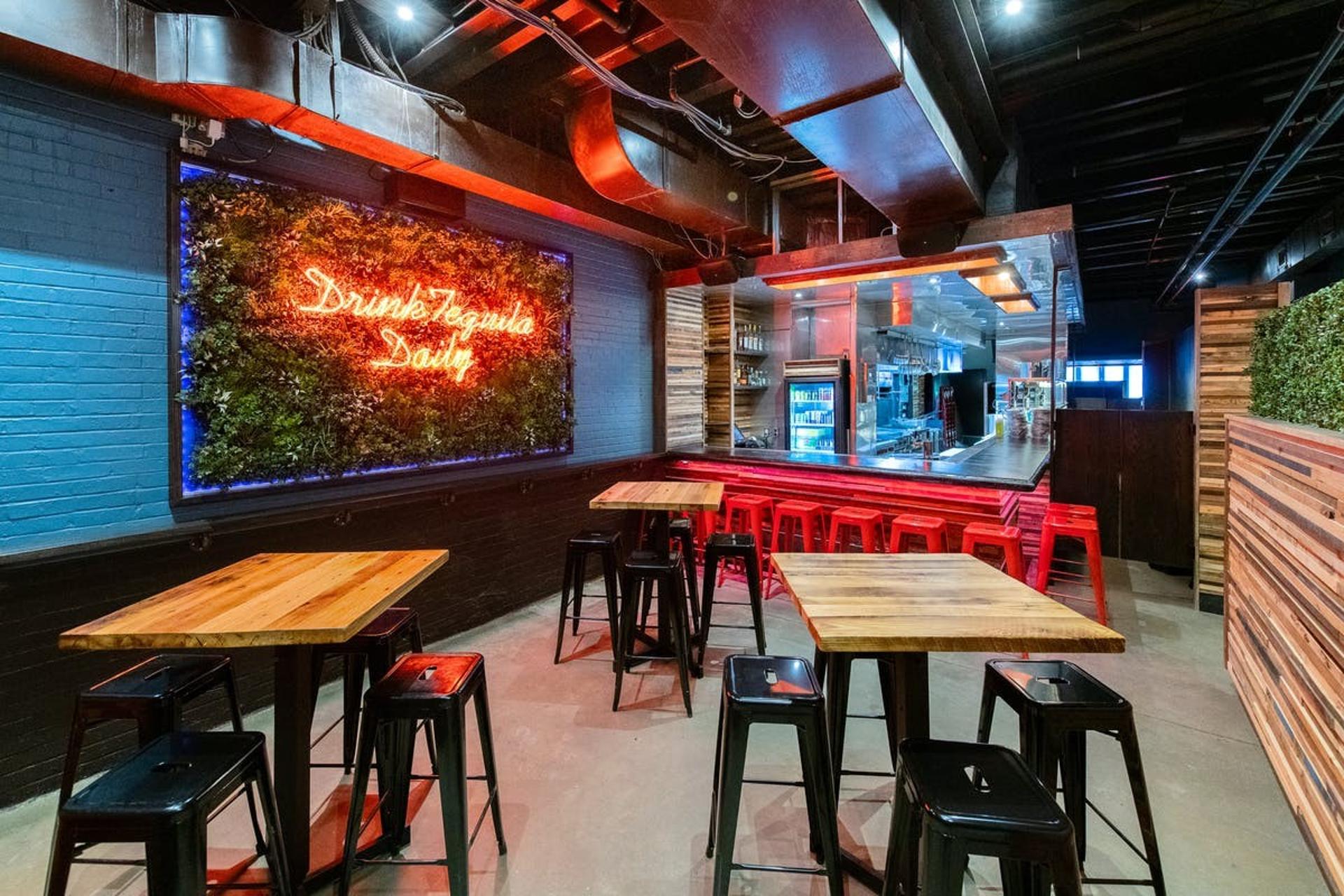 Kitchen Bar
