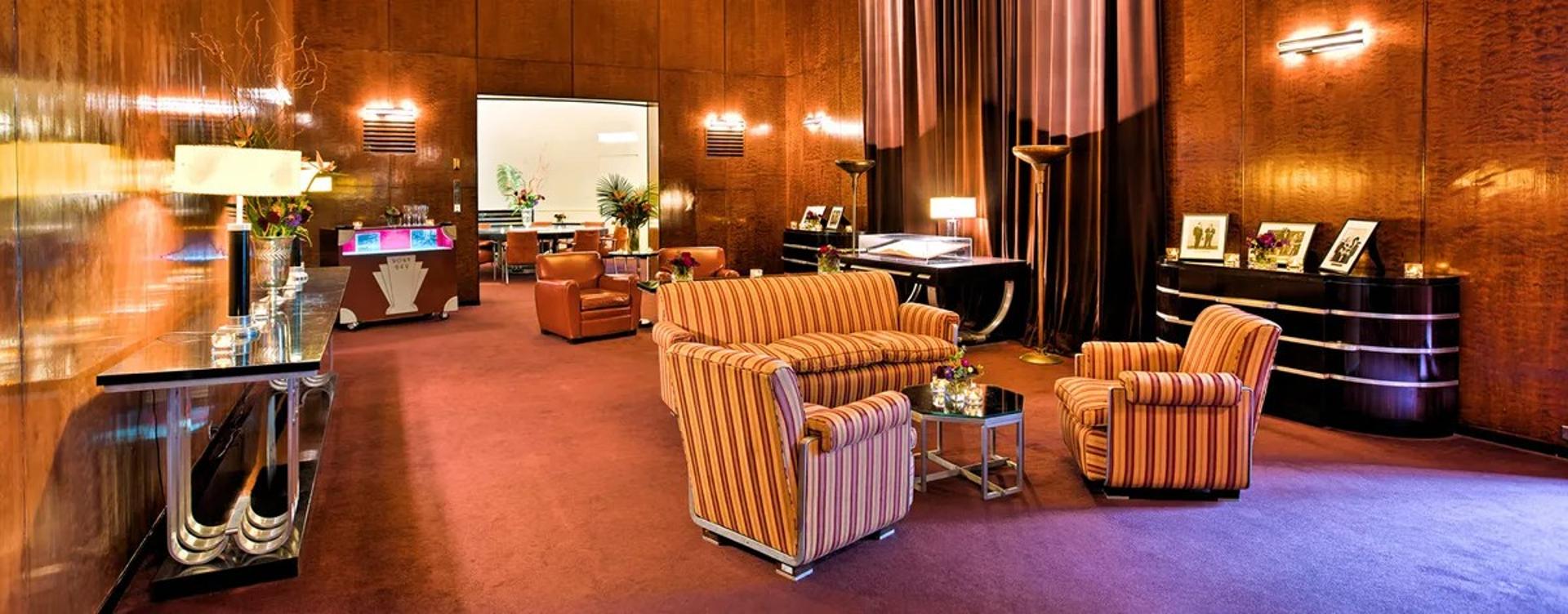 Roxy Suite