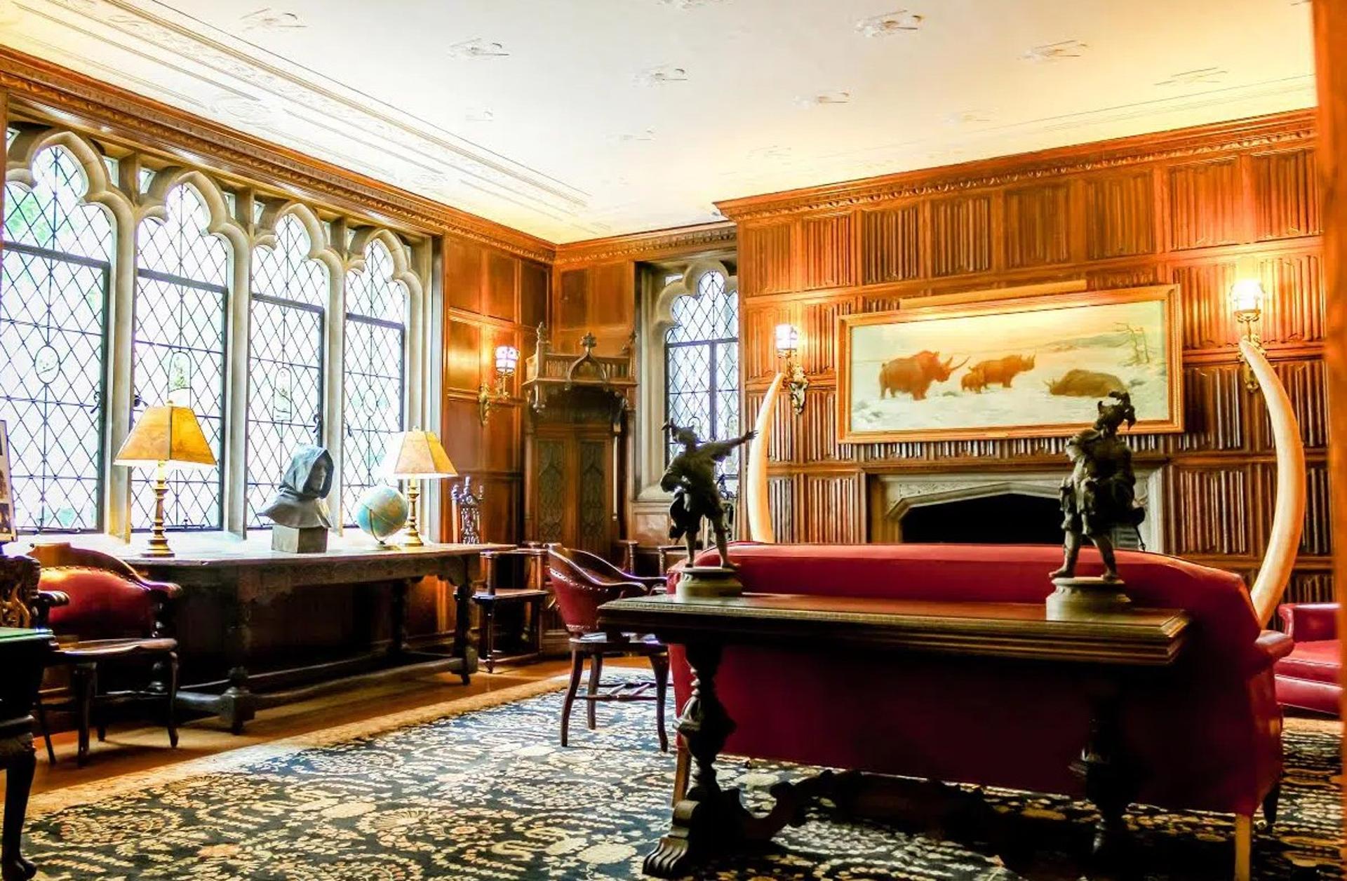 Members Lounge