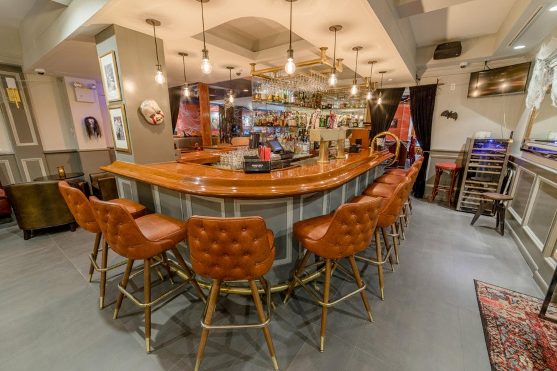 Back Bar