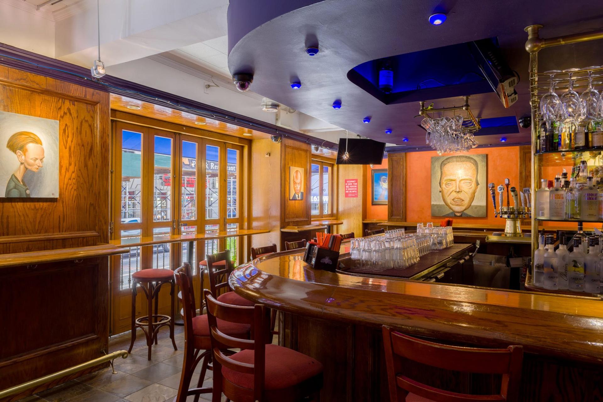 The Best Happy Hour Spots in NYC [Updated 2023]