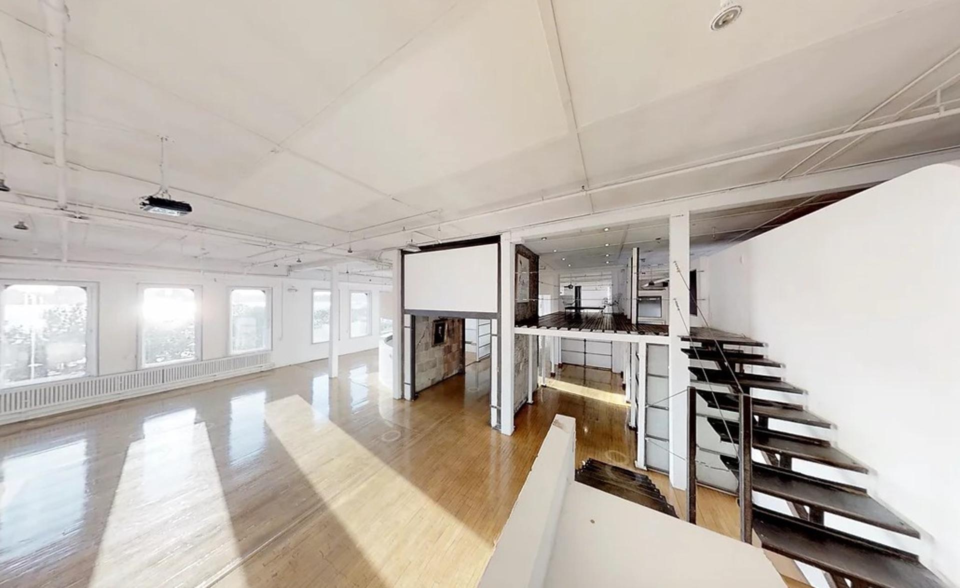 Westside Loft 