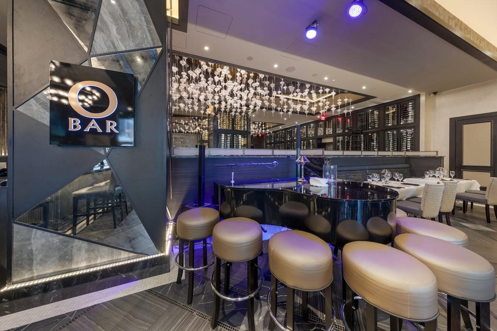 Bar Banquette 