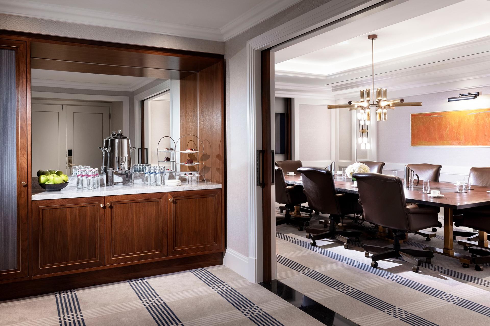 Cleveland Boardroom