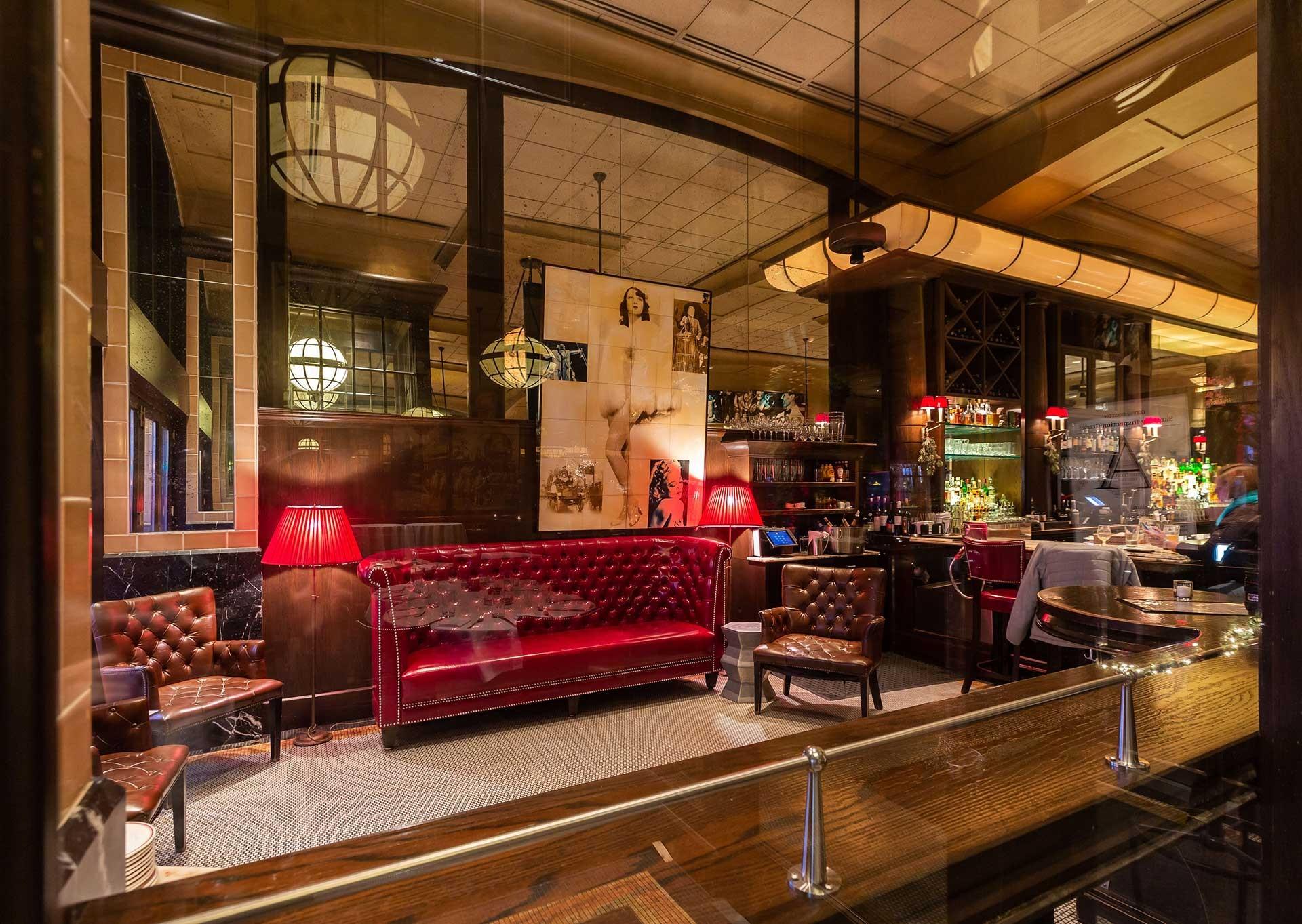 Ann Corio Lounge