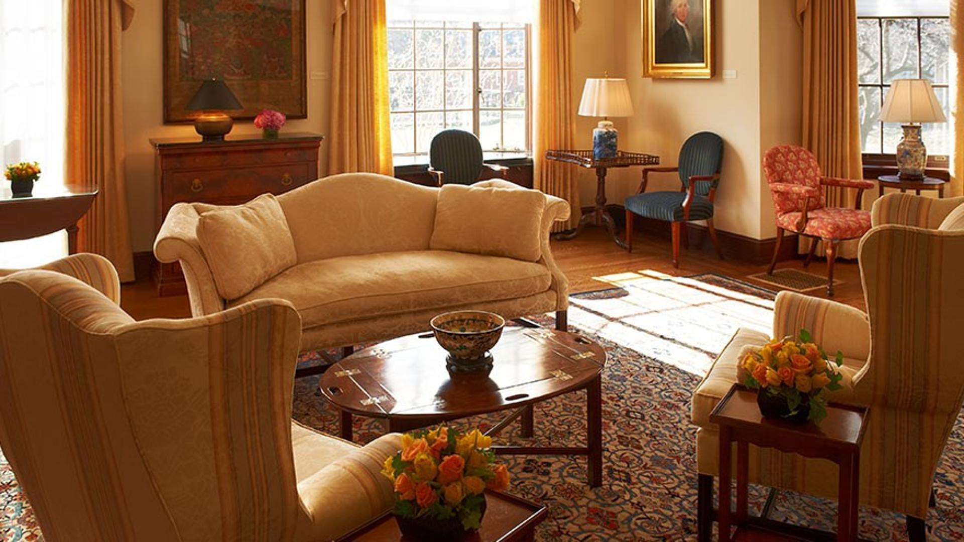 Loeb House - Living Room