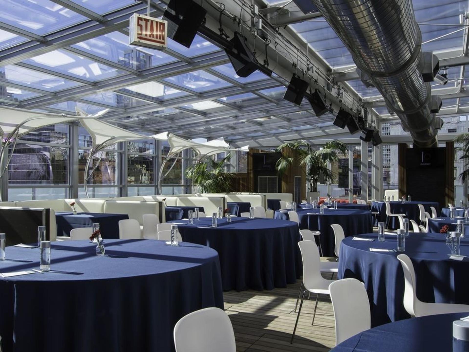 I O Rooftop Lounge