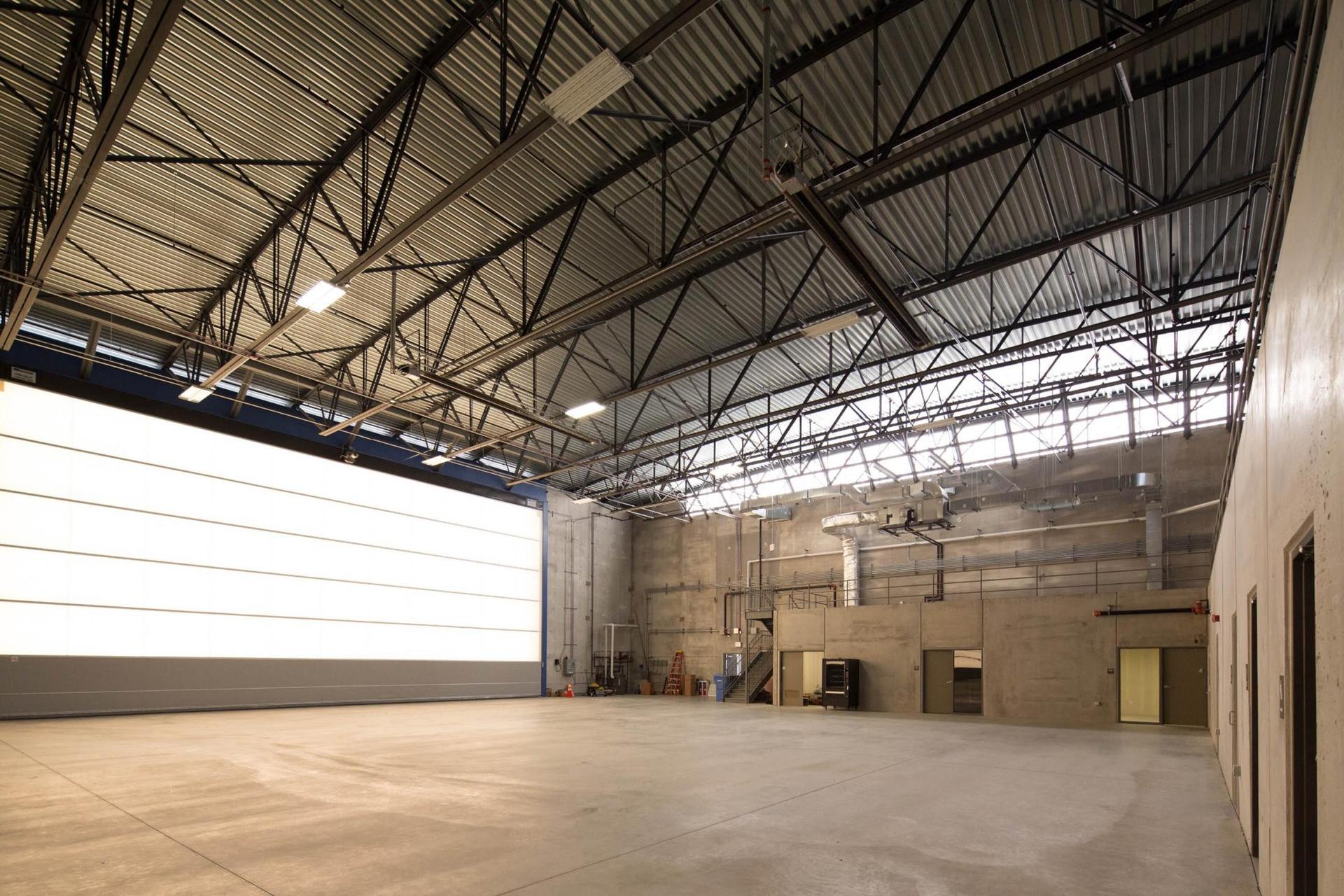 Single Hangar