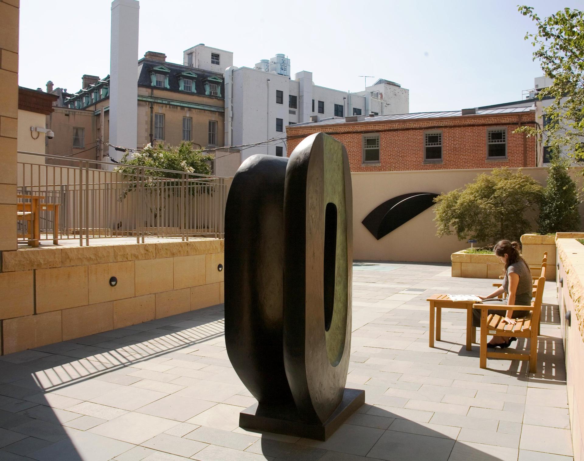 Hunter Courtyard