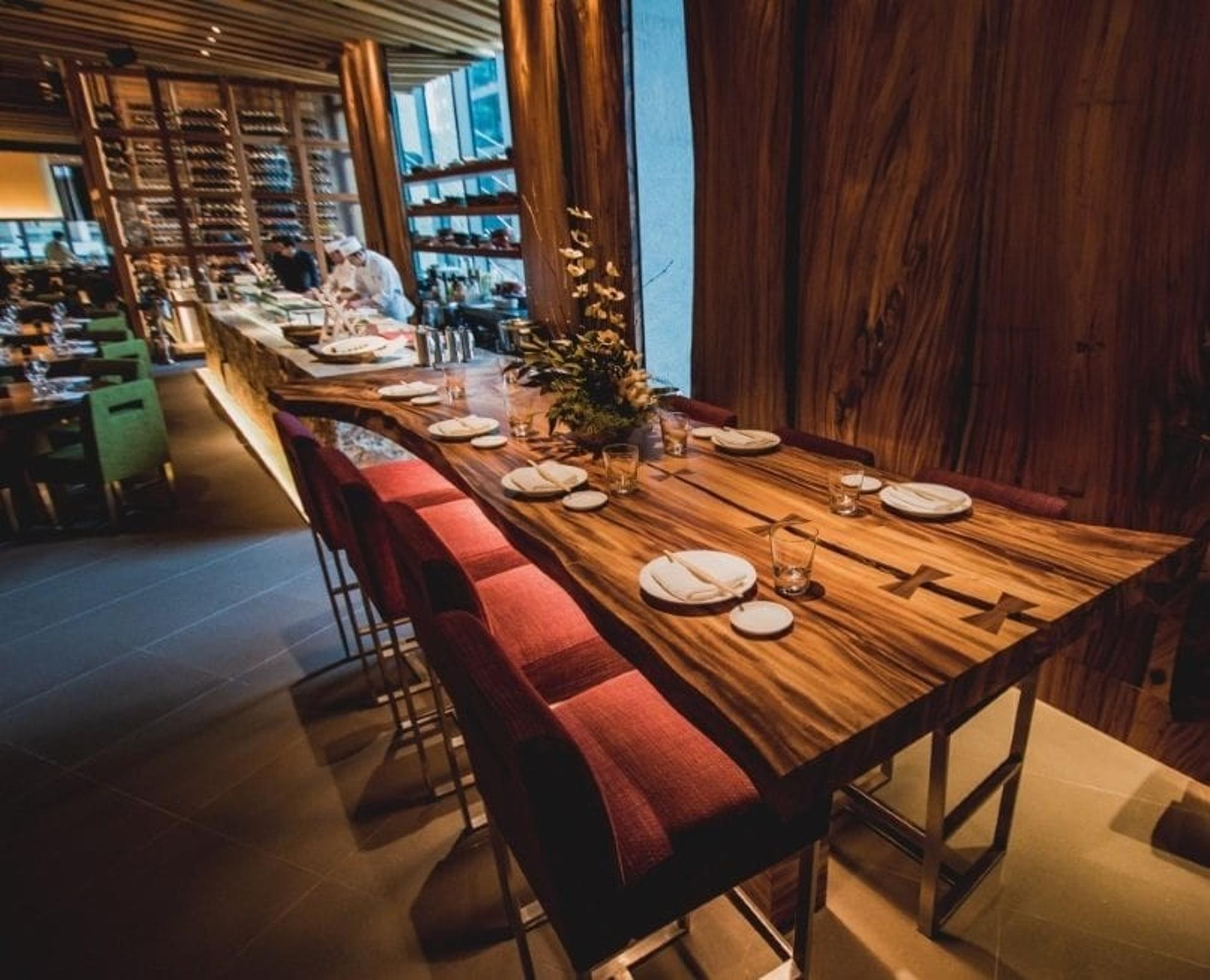 Izayaka Table