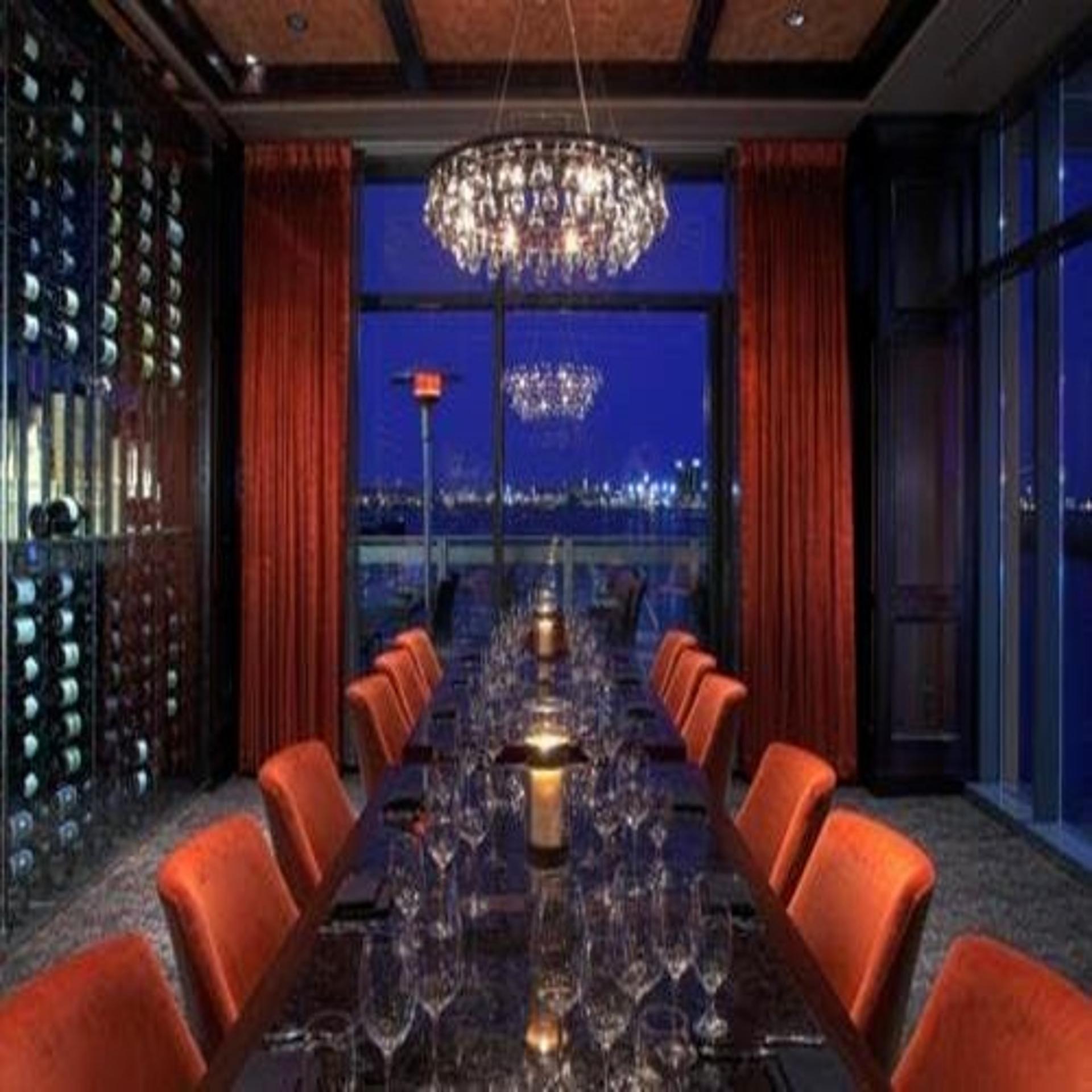 Harbor Room 