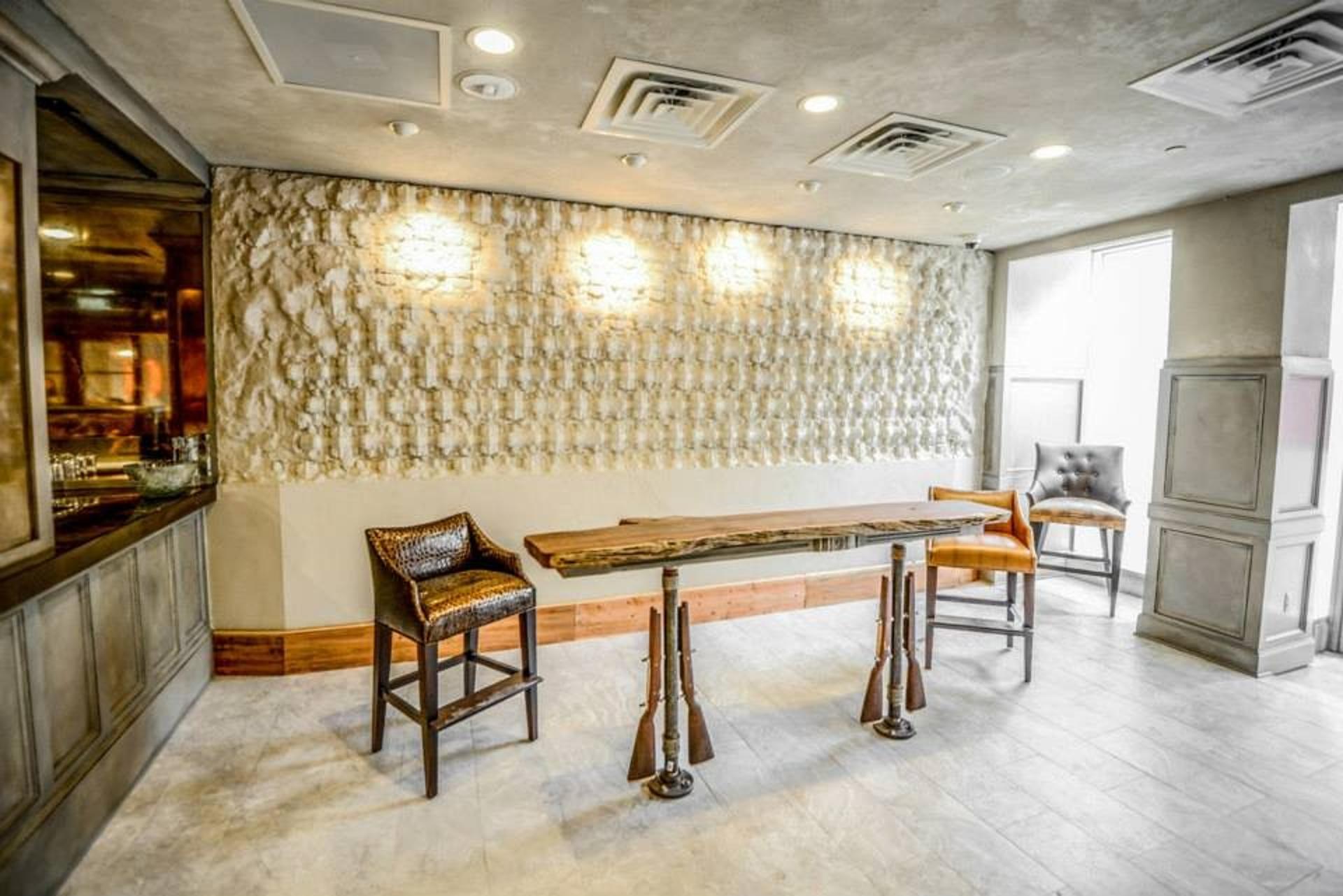Rushmore Lounge