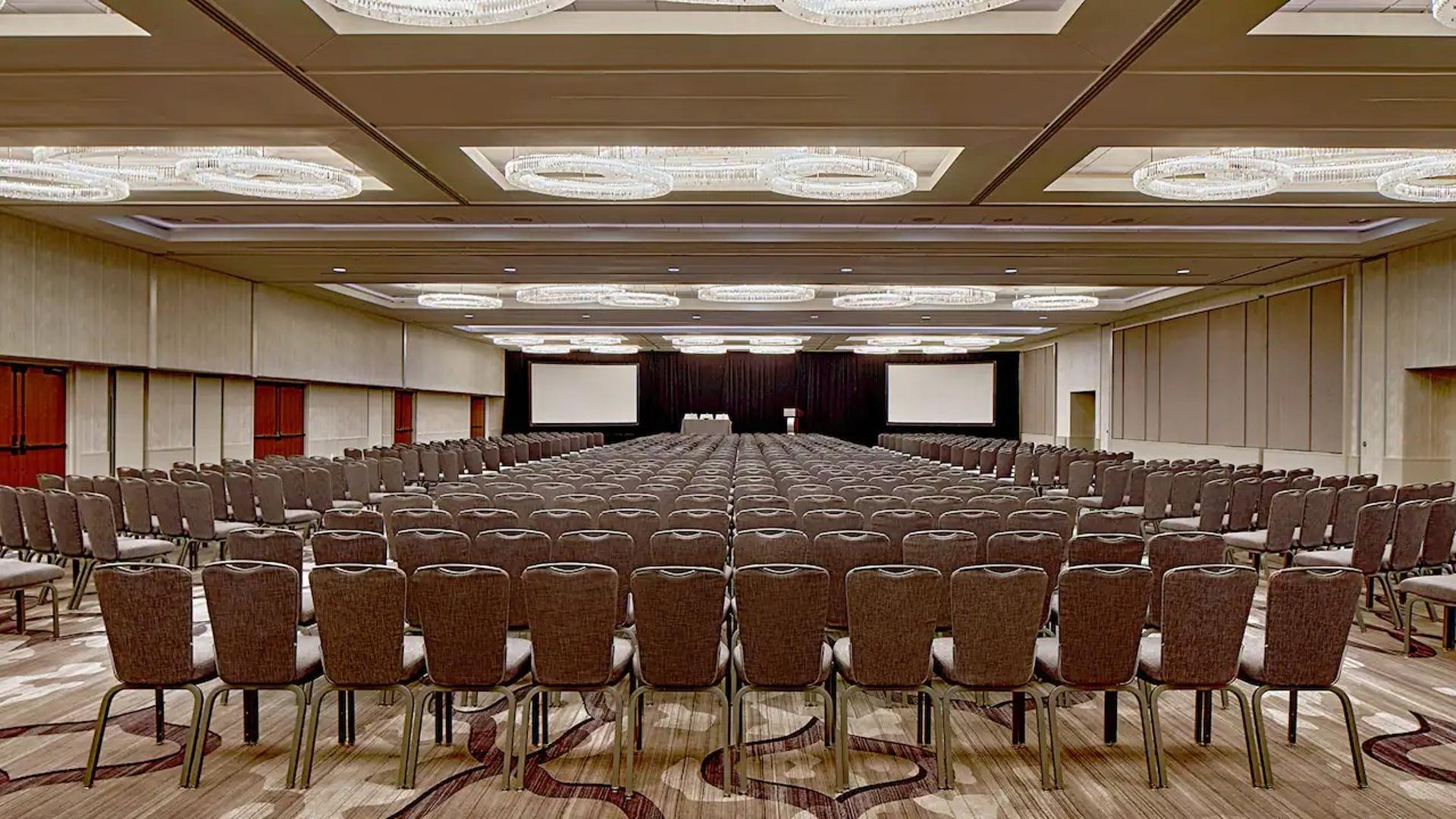 Constitution Ballroom 
