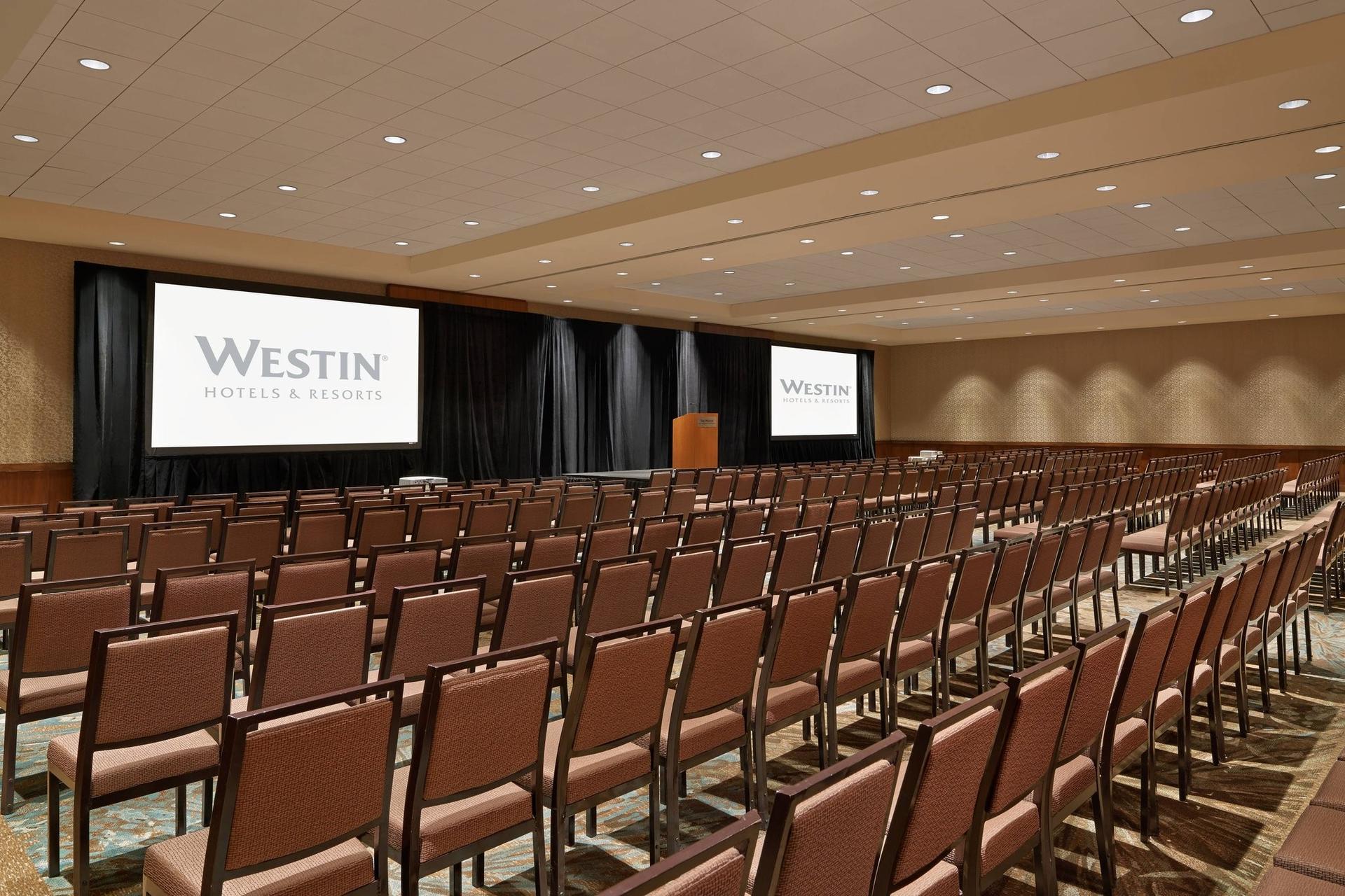 Commonwealth Ballroom 