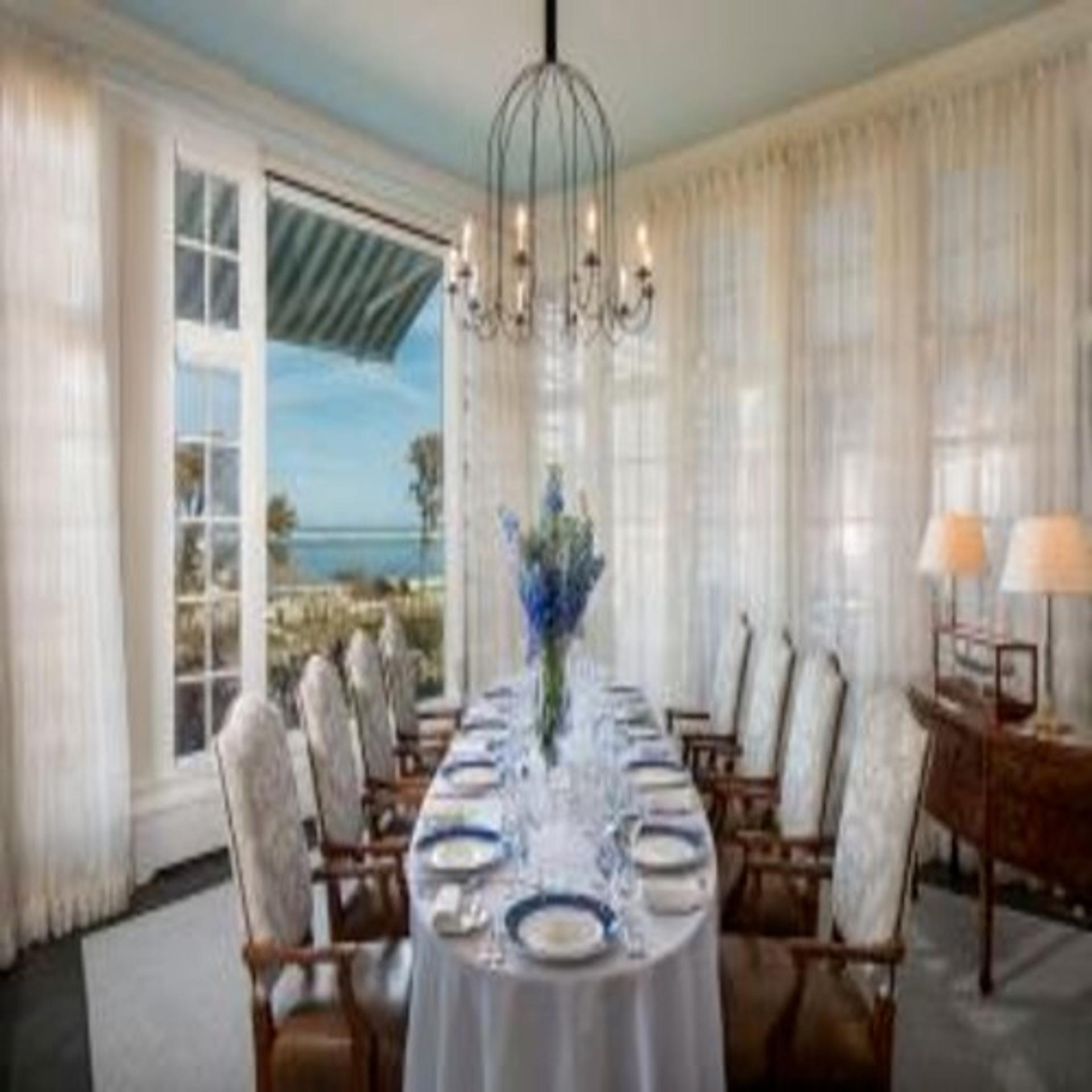 Captain's Table - Special Occasions & Small Meetings