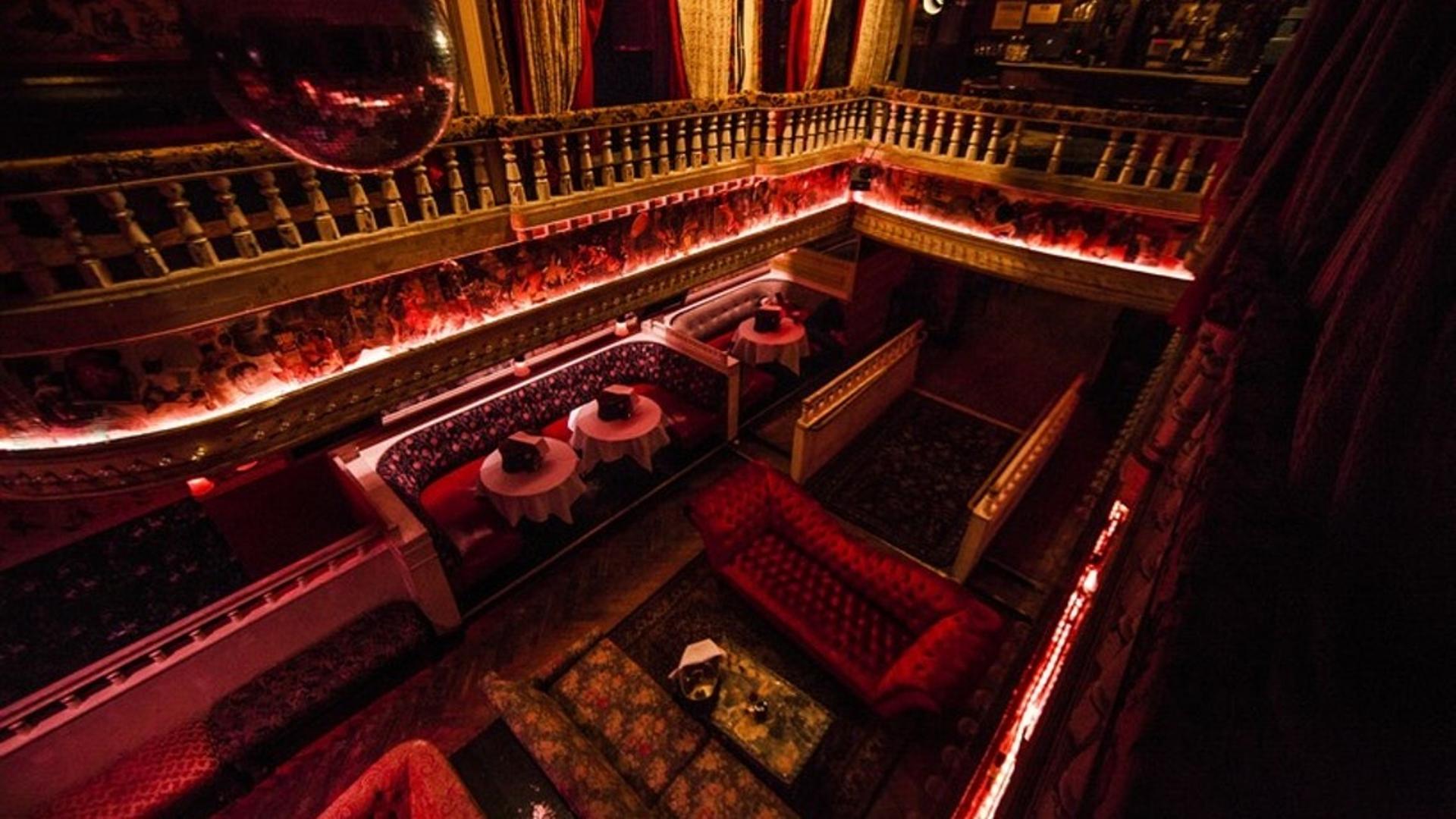 Theater of Varieties